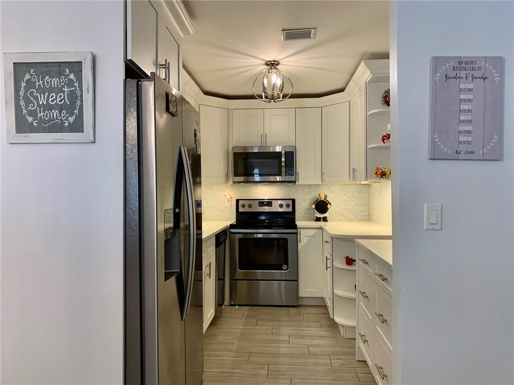 Limetree Condo - Residential