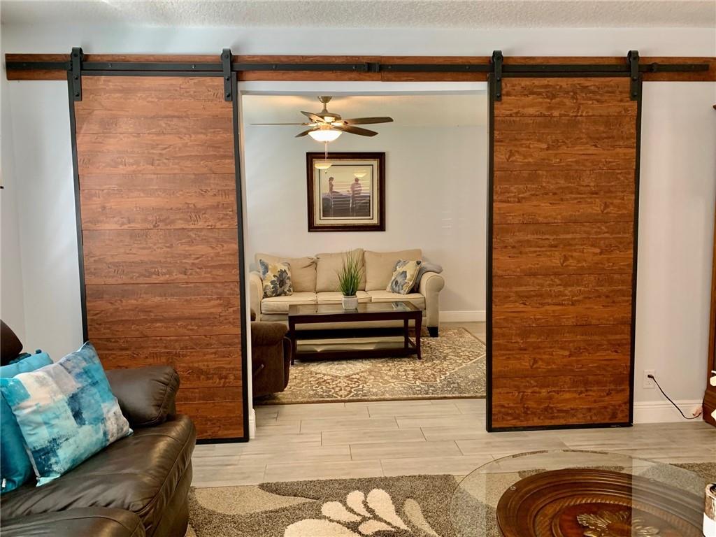 Limetree Condo - Residential