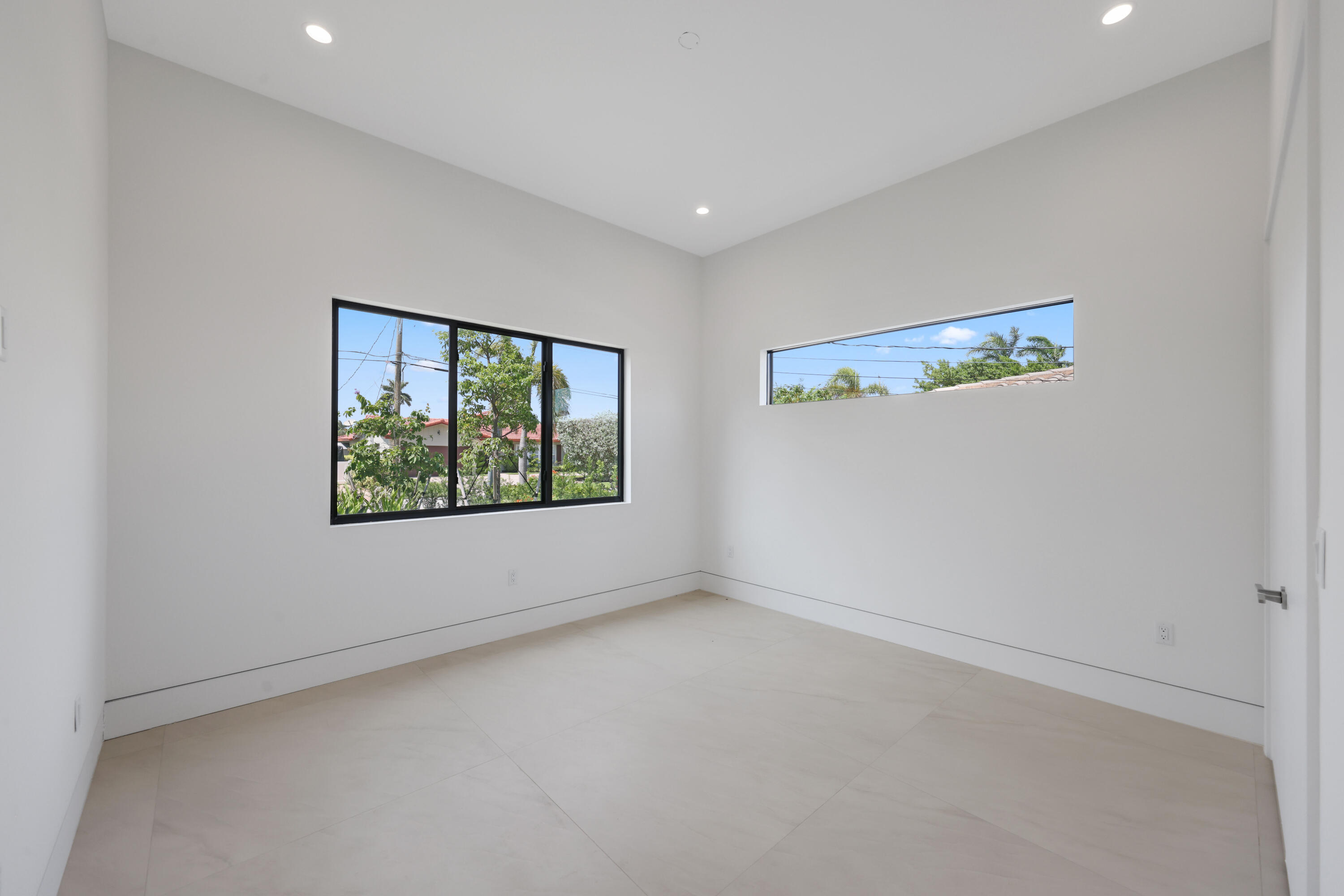 HARBOR VILLAGE SEC - Residential