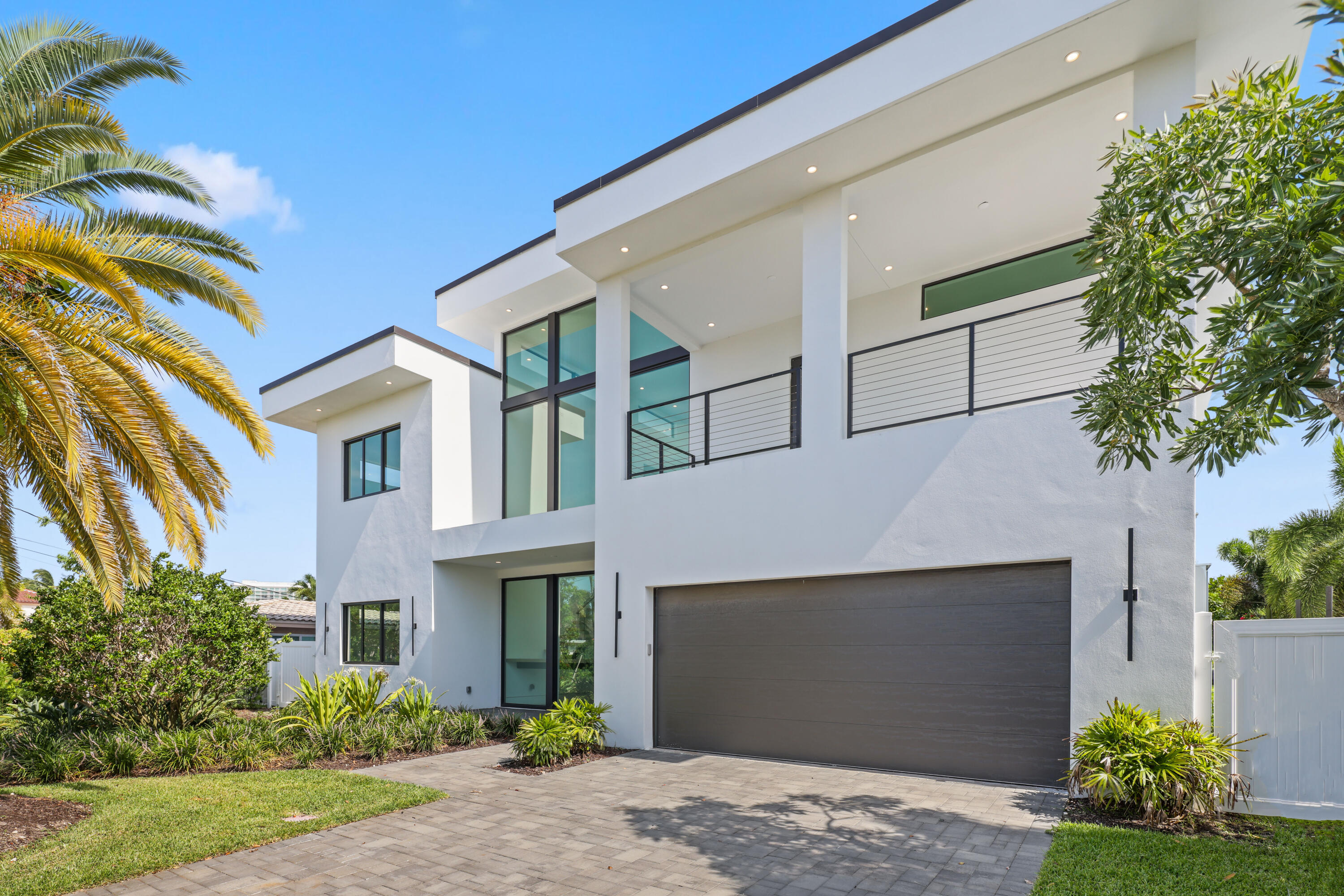 HARBOR VILLAGE SEC - Residential