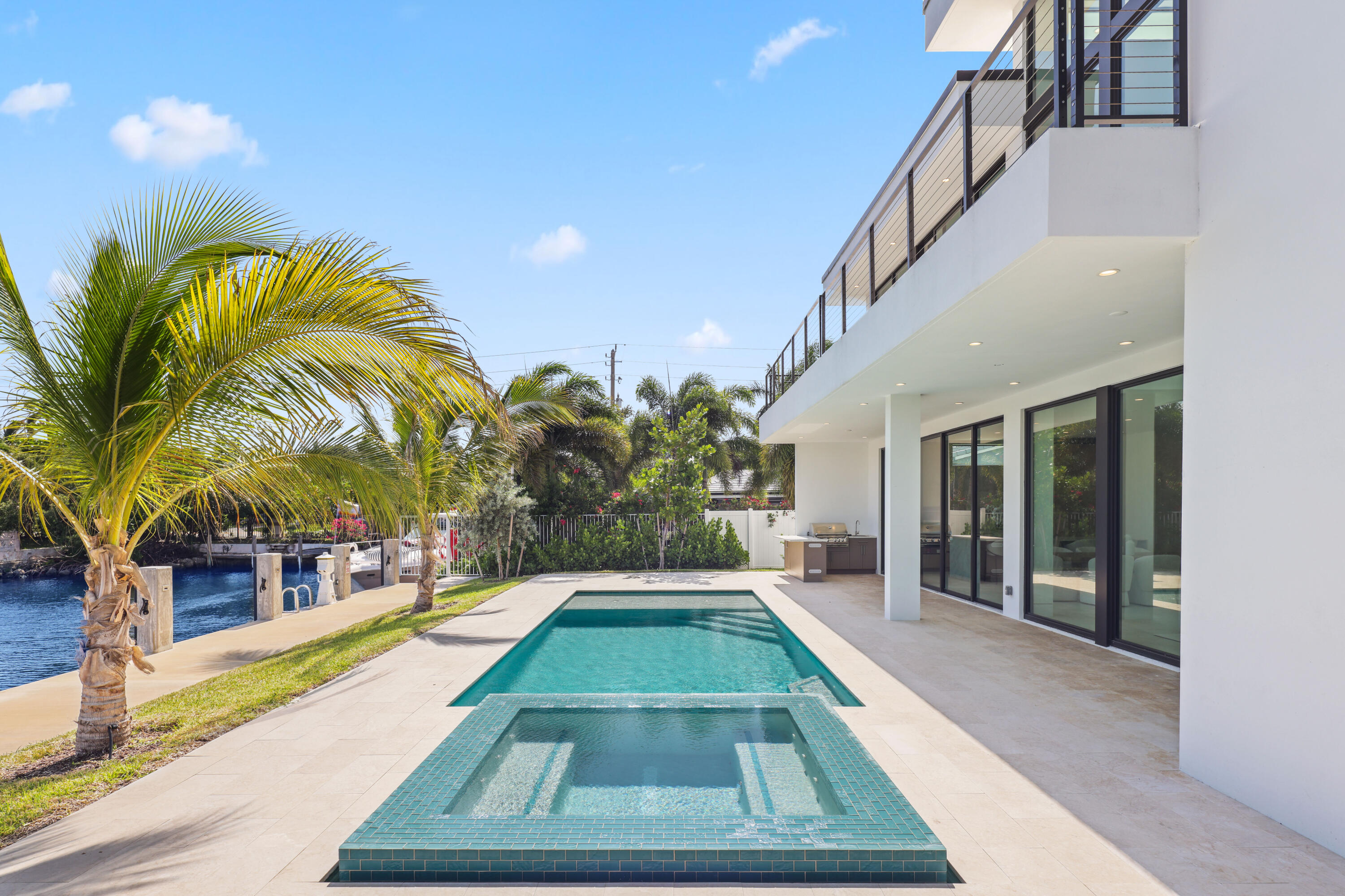HARBOR VILLAGE SEC - Residential
