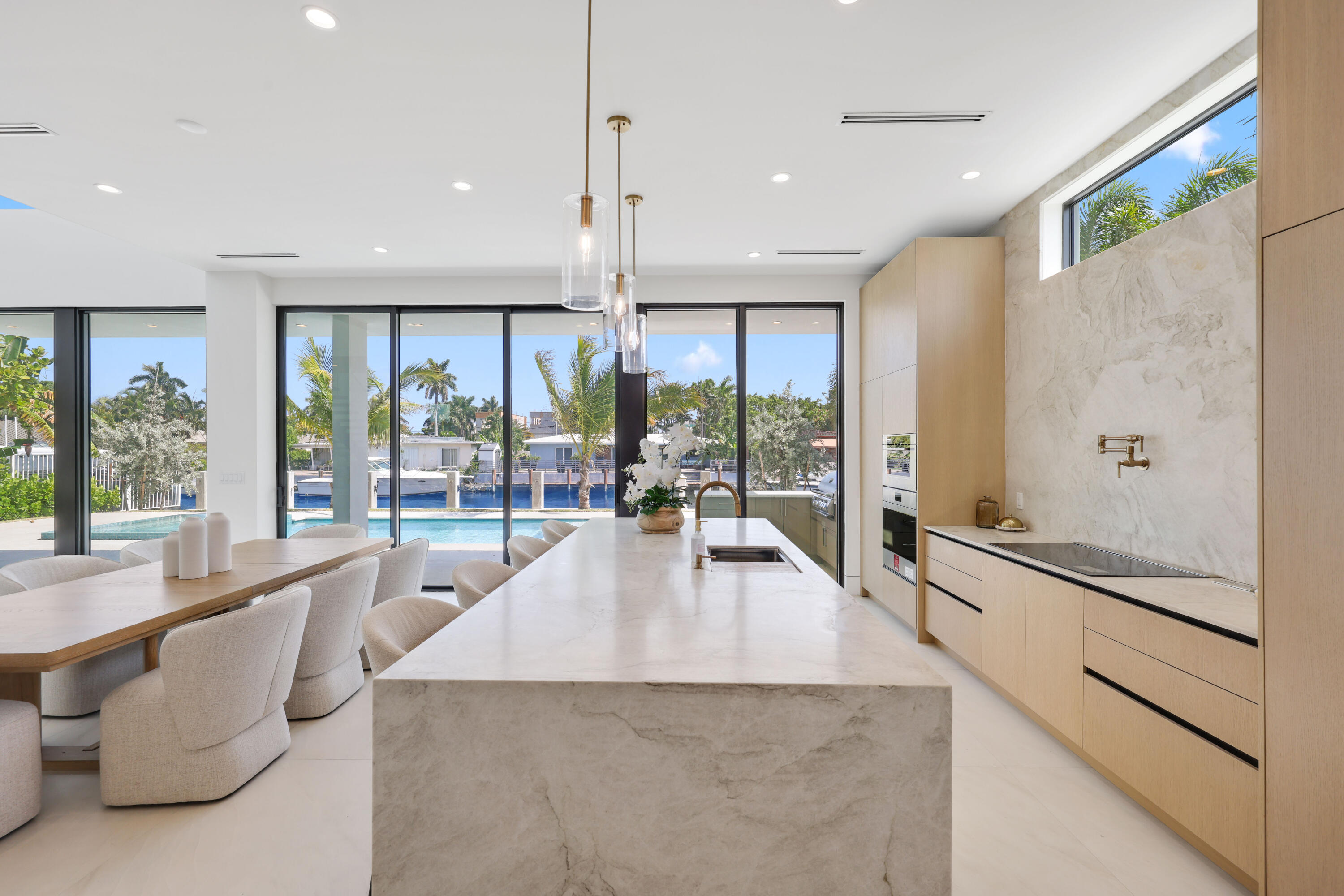 HARBOR VILLAGE SEC - Residential