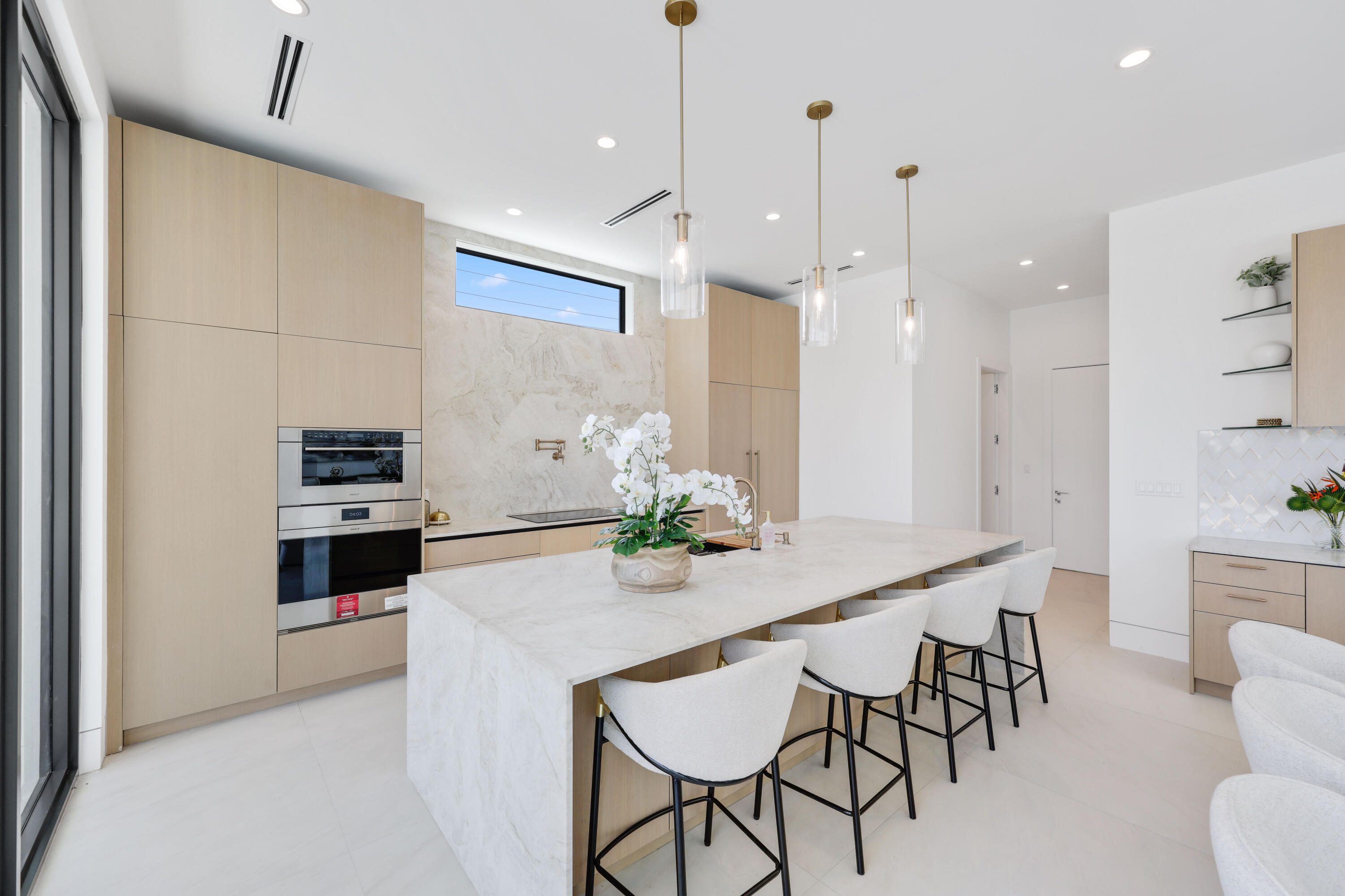HARBOR VILLAGE SEC - Residential