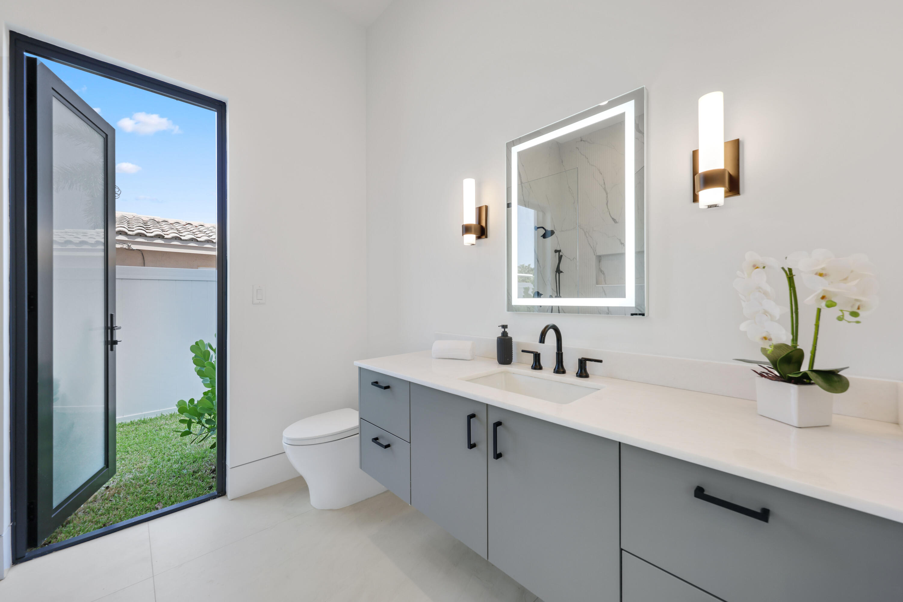 HARBOR VILLAGE SEC - Residential