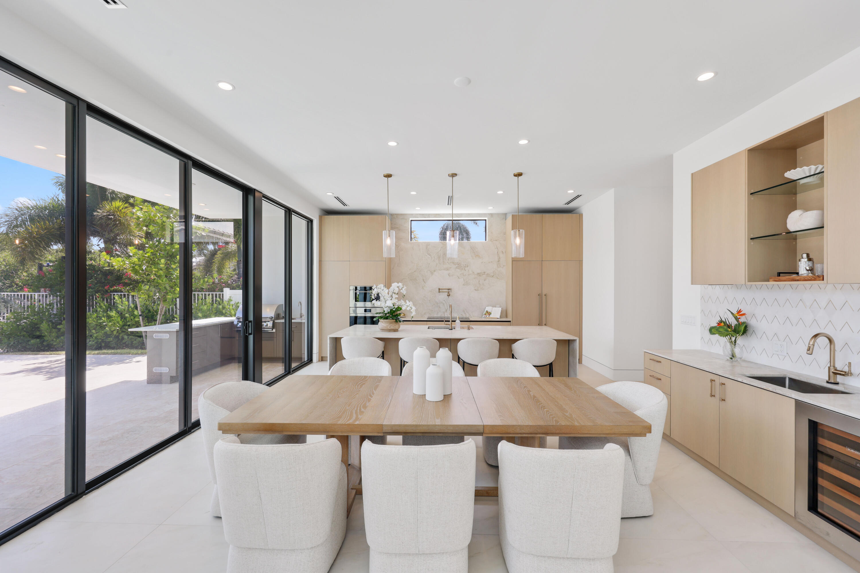 HARBOR VILLAGE SEC - Residential