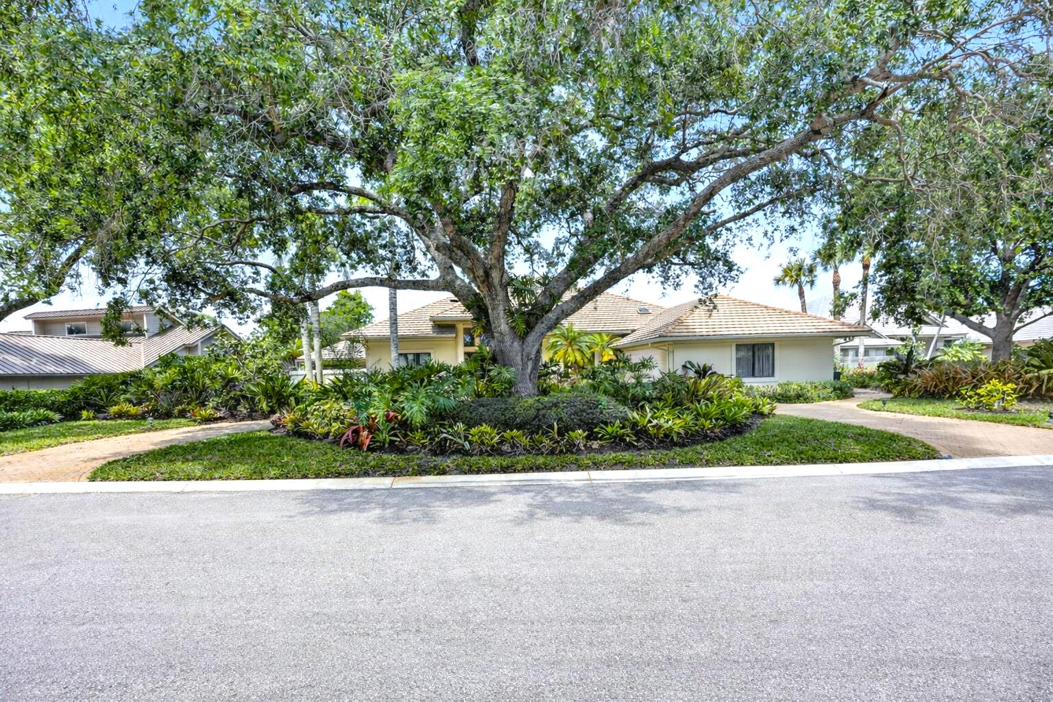Mariner Sands Country Club - Residential
