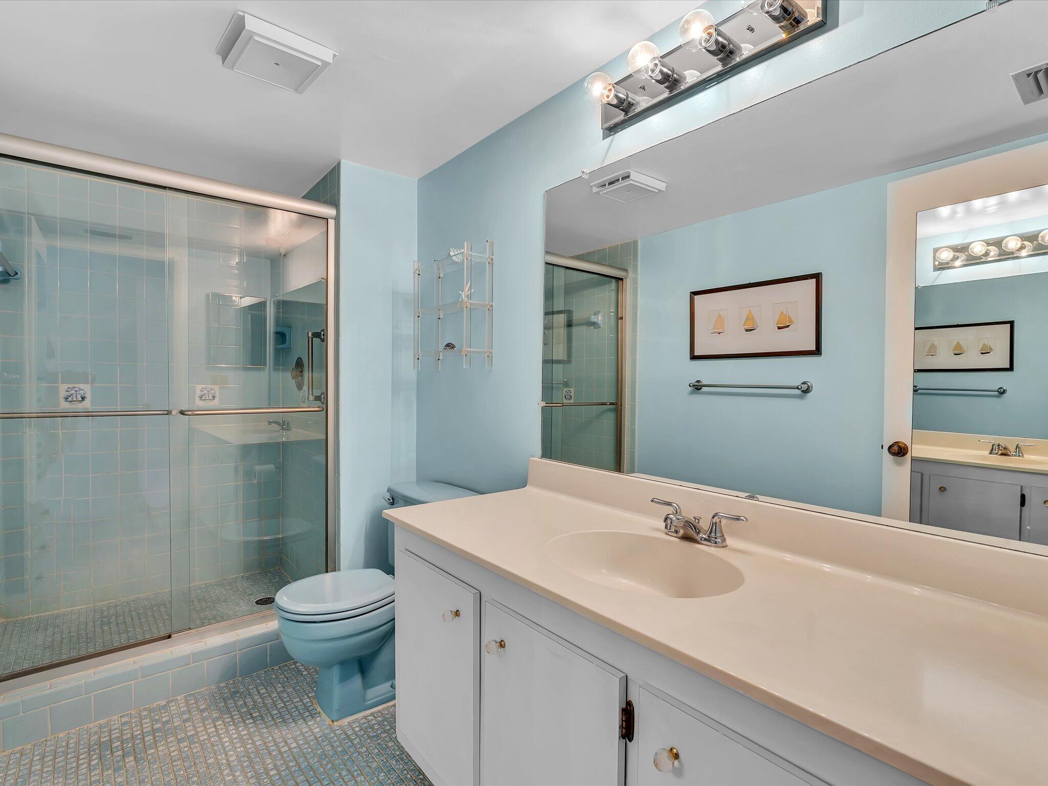 VILLAGES OF ORIOLE DEAUVILLE CONDO - Residential