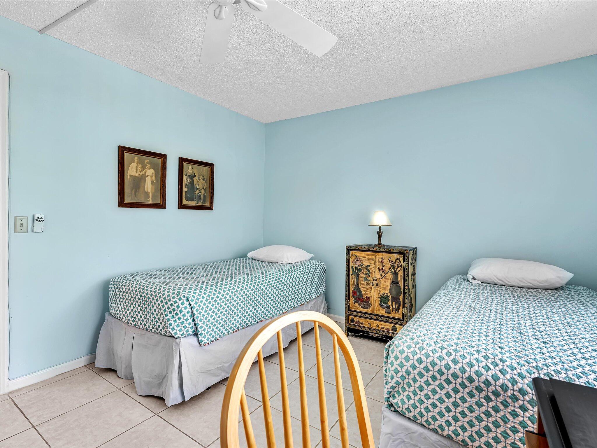 VILLAGES OF ORIOLE DEAUVILLE CONDO - Residential