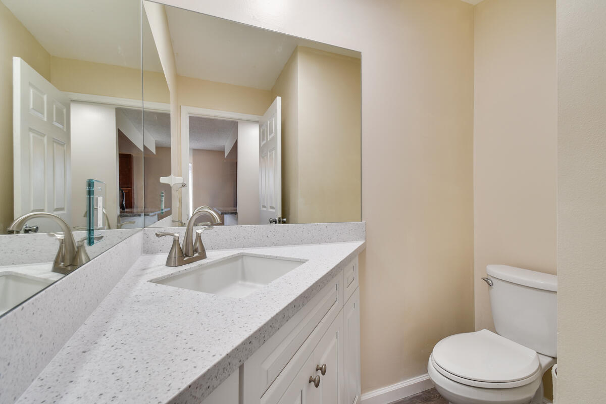 LAKE MANGO SHORES - Residential Lease