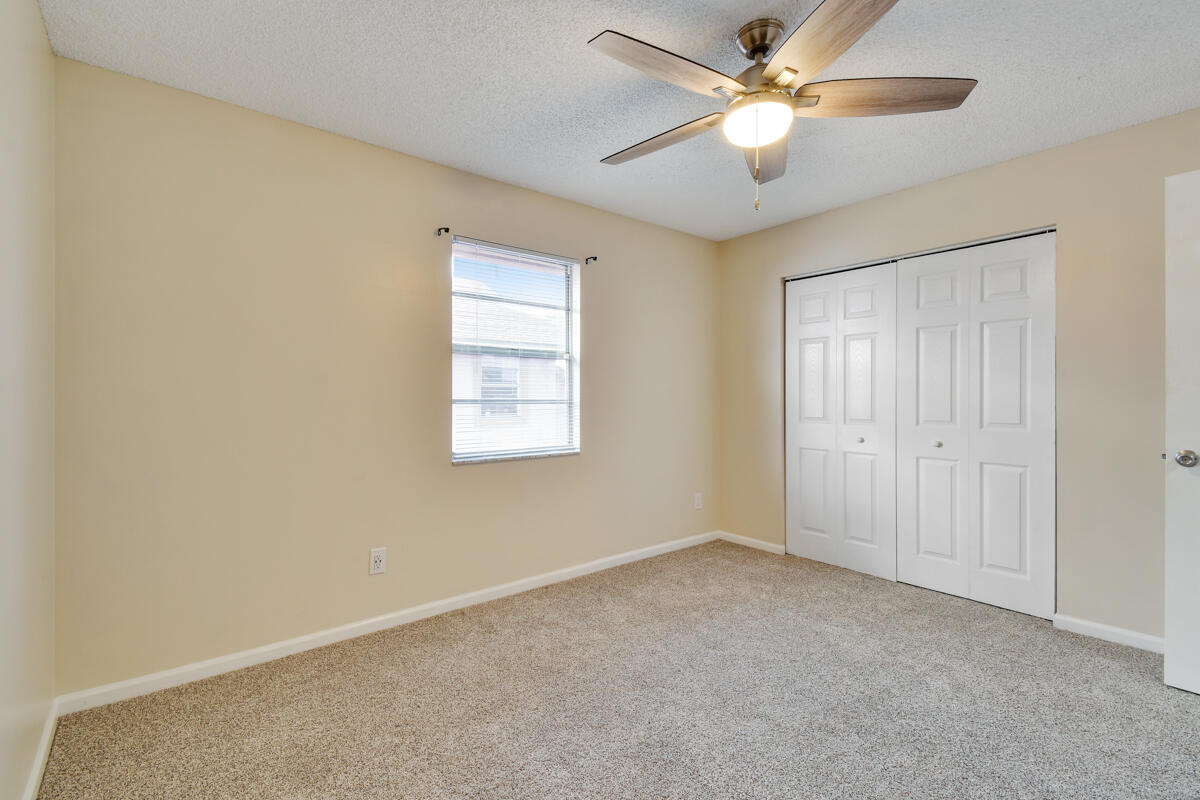 LAKE MANGO SHORES - Residential Lease