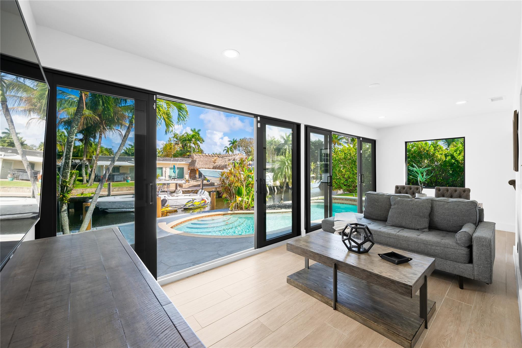 Riverside Park - Residential