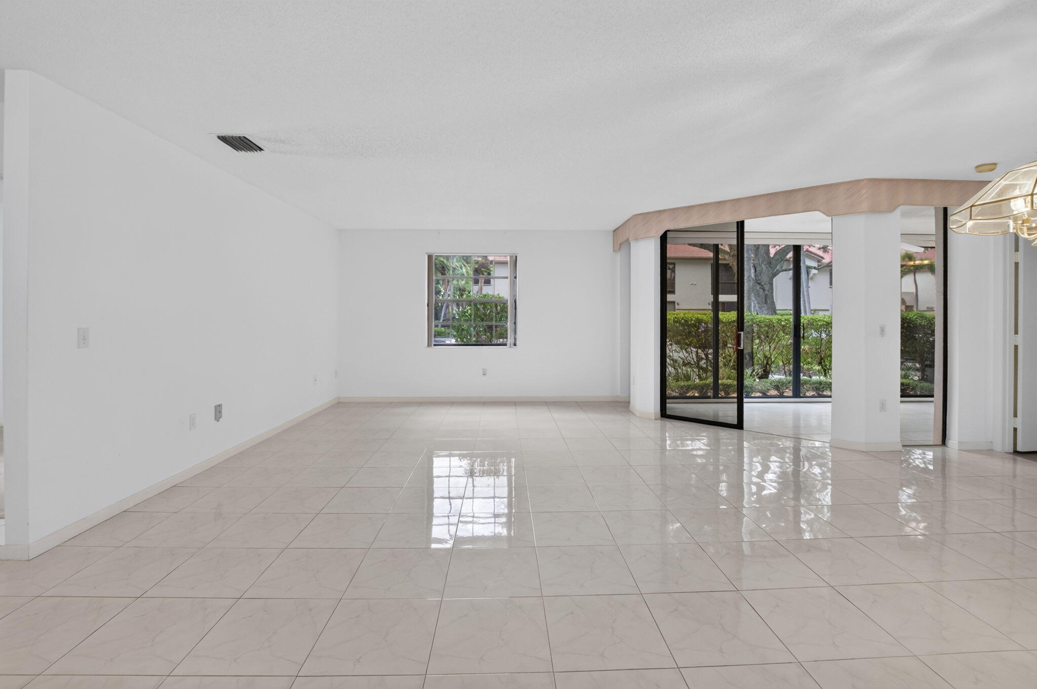 PLATINA / DIAMANTE VILLAGE - Residential