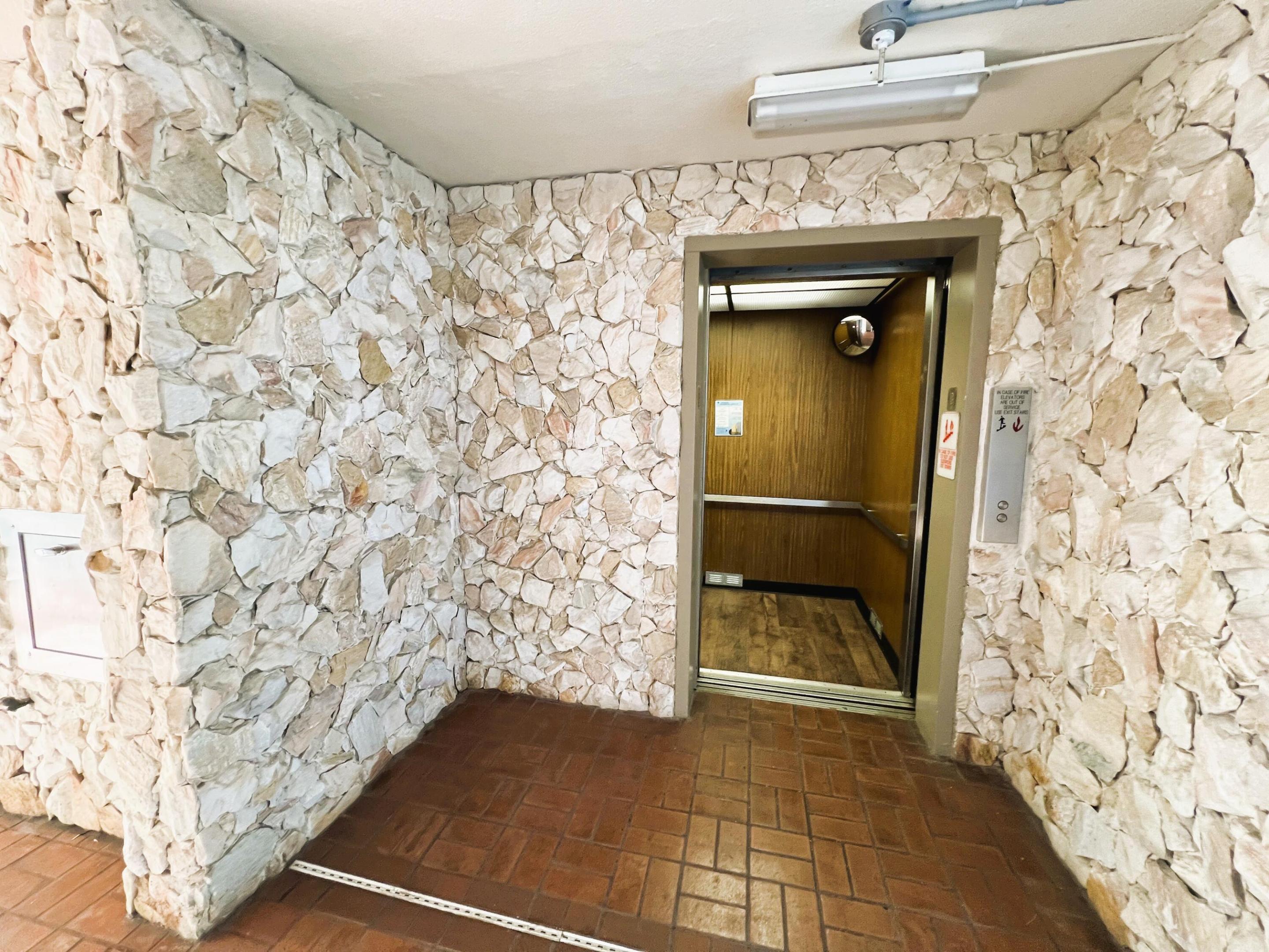 WYNMOOR BIMINI VILLAGE G CONDO - Residential