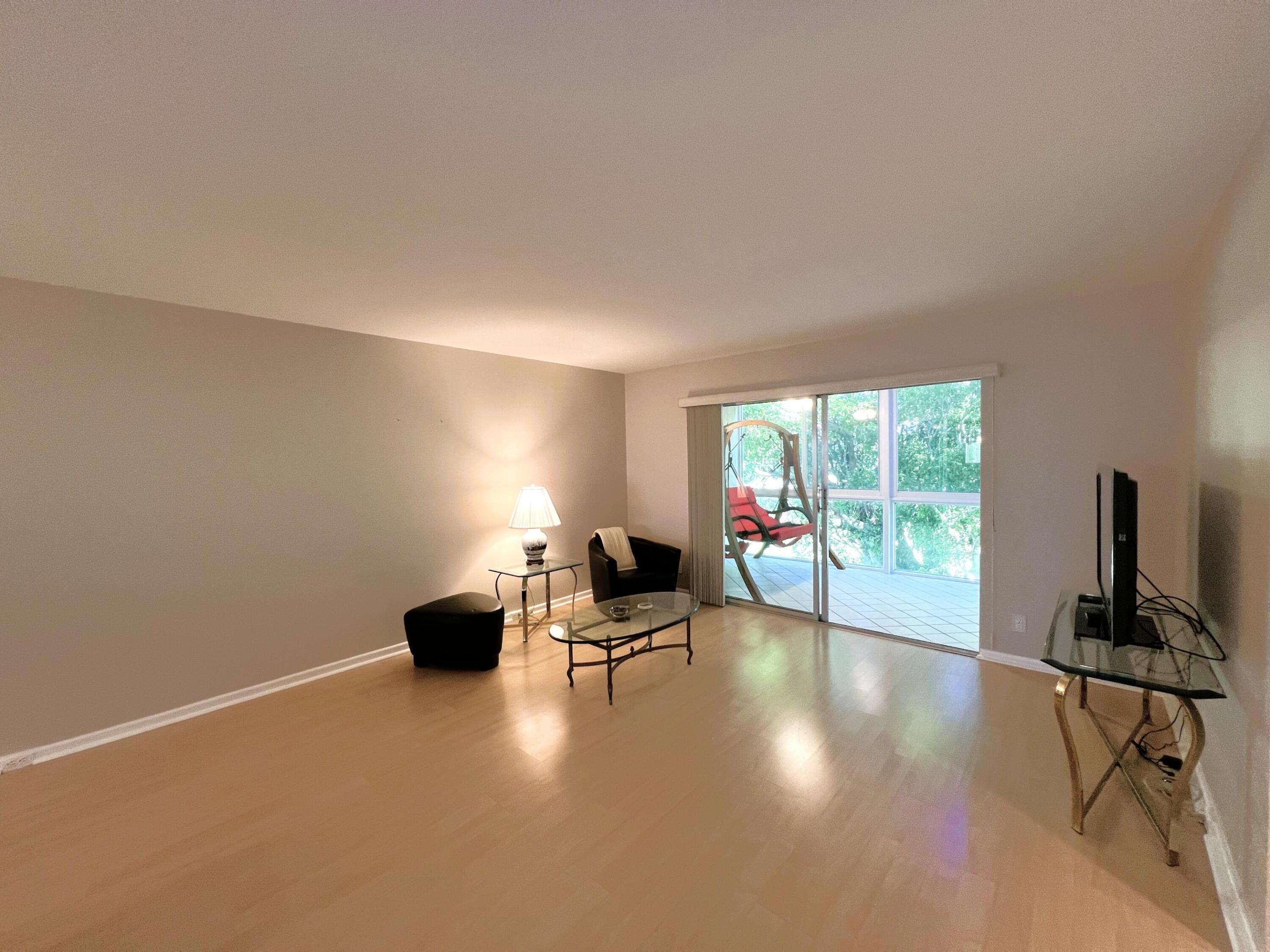 WYNMOOR BIMINI VILLAGE G CONDO - Residential