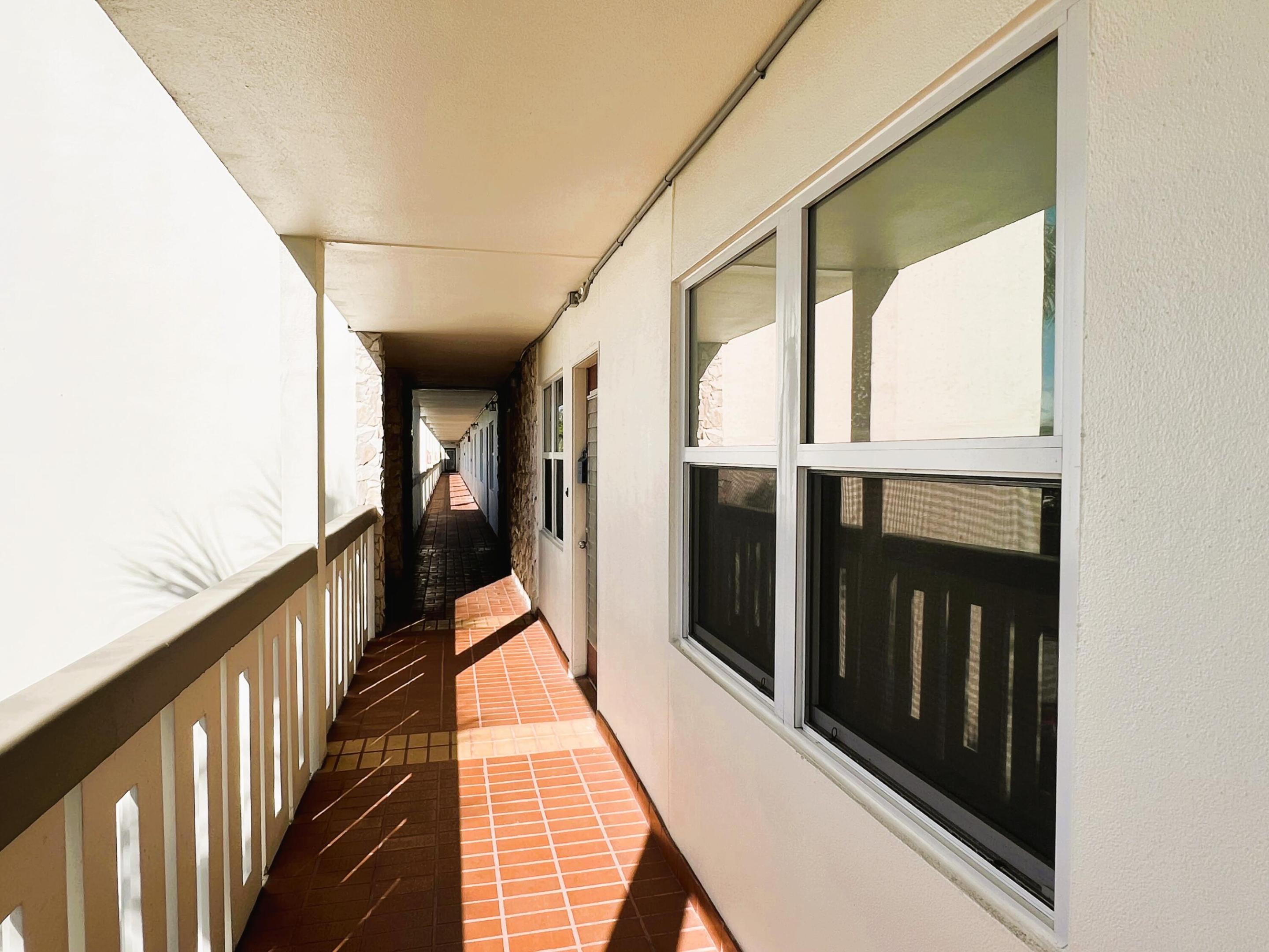 WYNMOOR BIMINI VILLAGE G CONDO - Residential