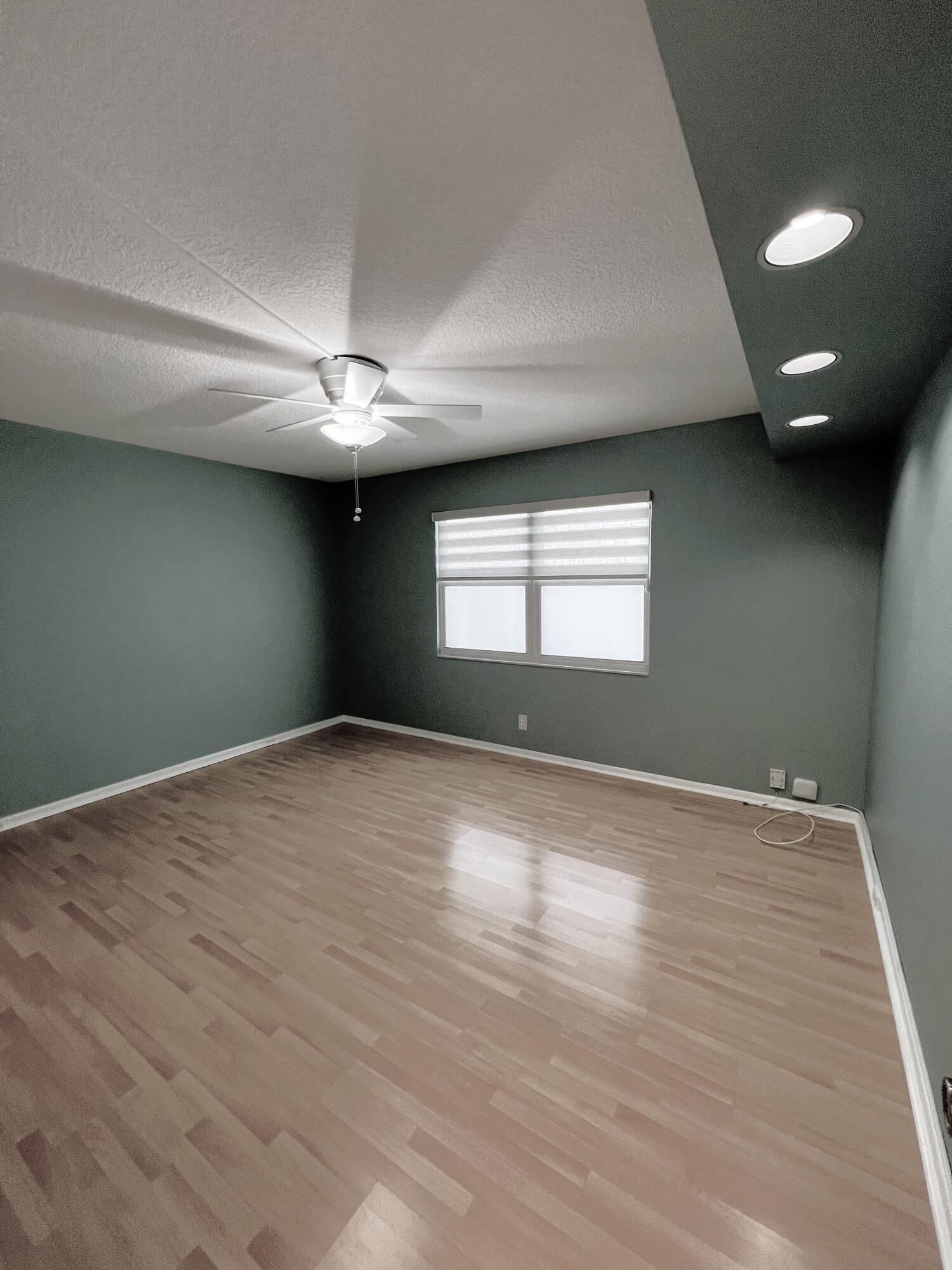 WYNMOOR BIMINI VILLAGE G CONDO - Residential