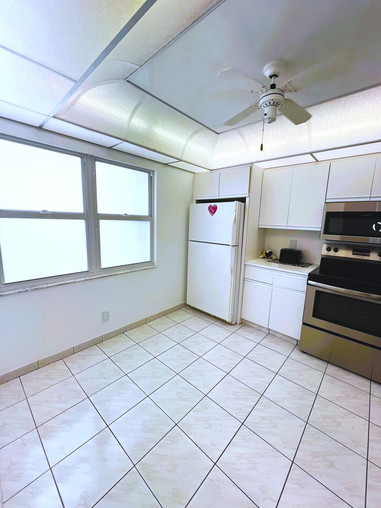 WYNMOOR BIMINI VILLAGE G CONDO - Residential
