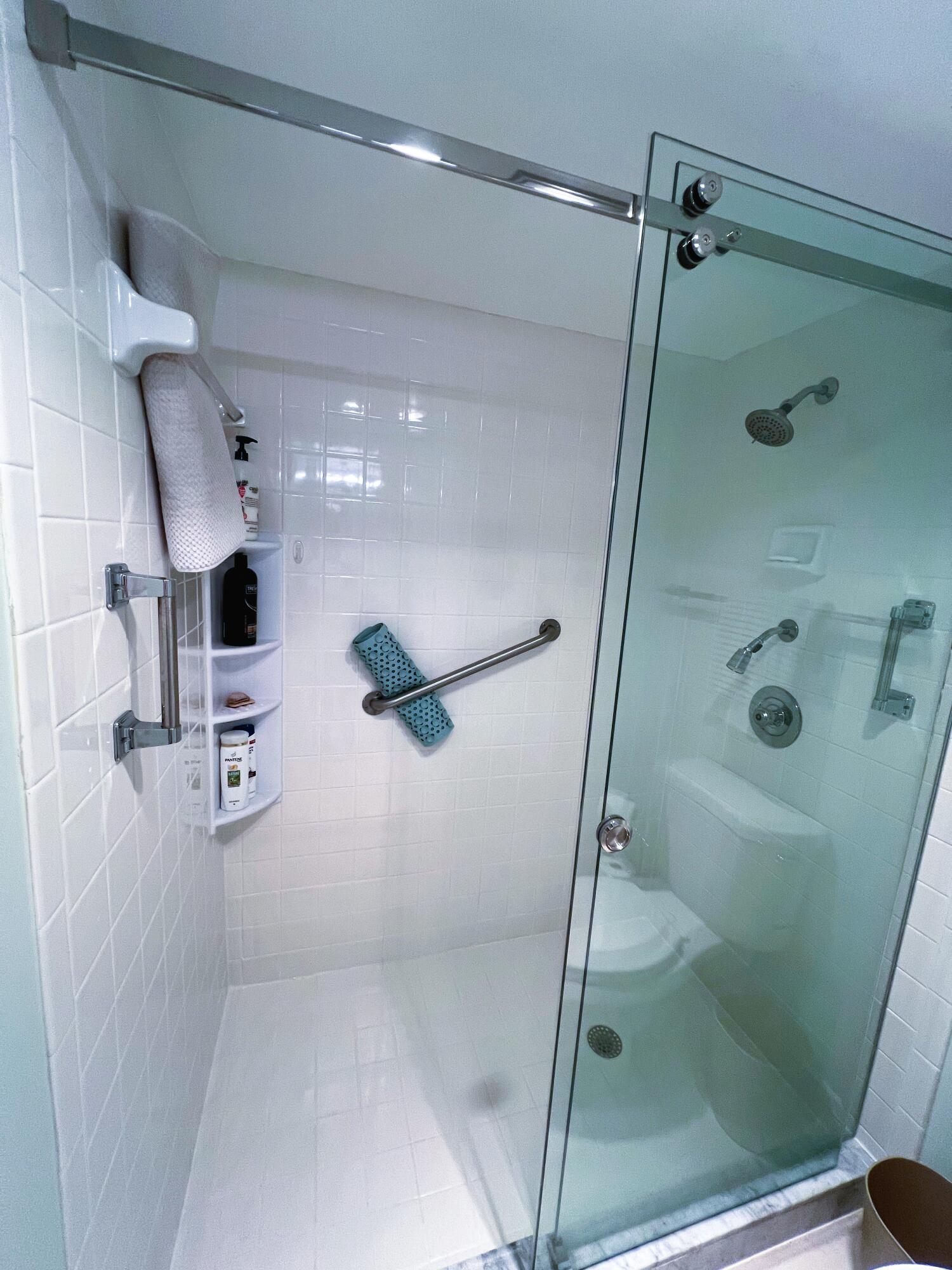 WYNMOOR BIMINI VILLAGE G CONDO - Residential