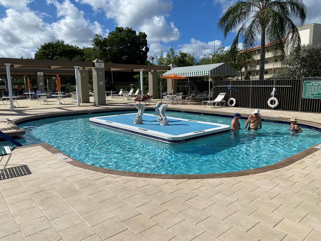 WYNMOOR BIMINI VILLAGE G CONDO - Residential