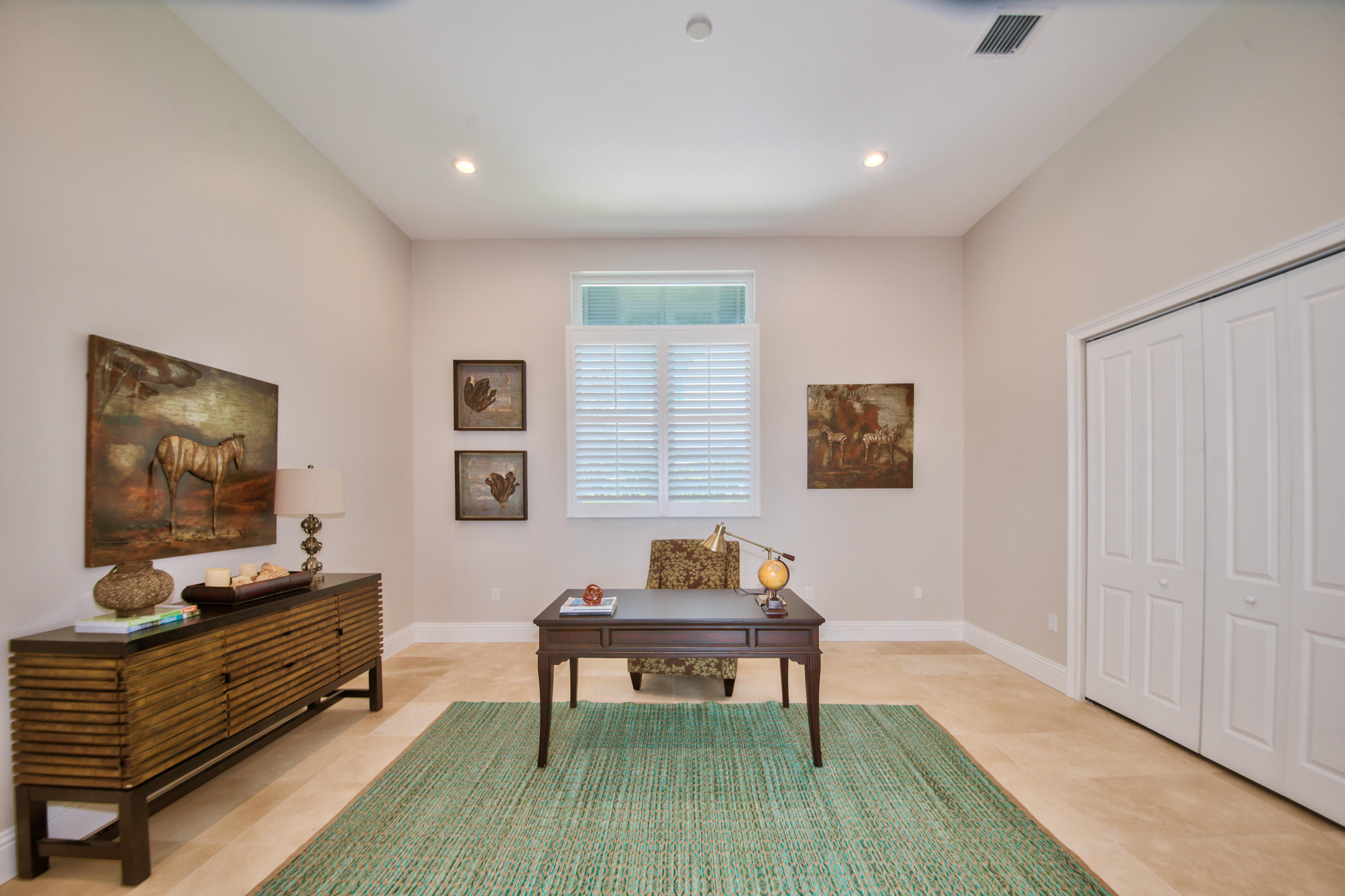 PALM BEACH POINT - Residential