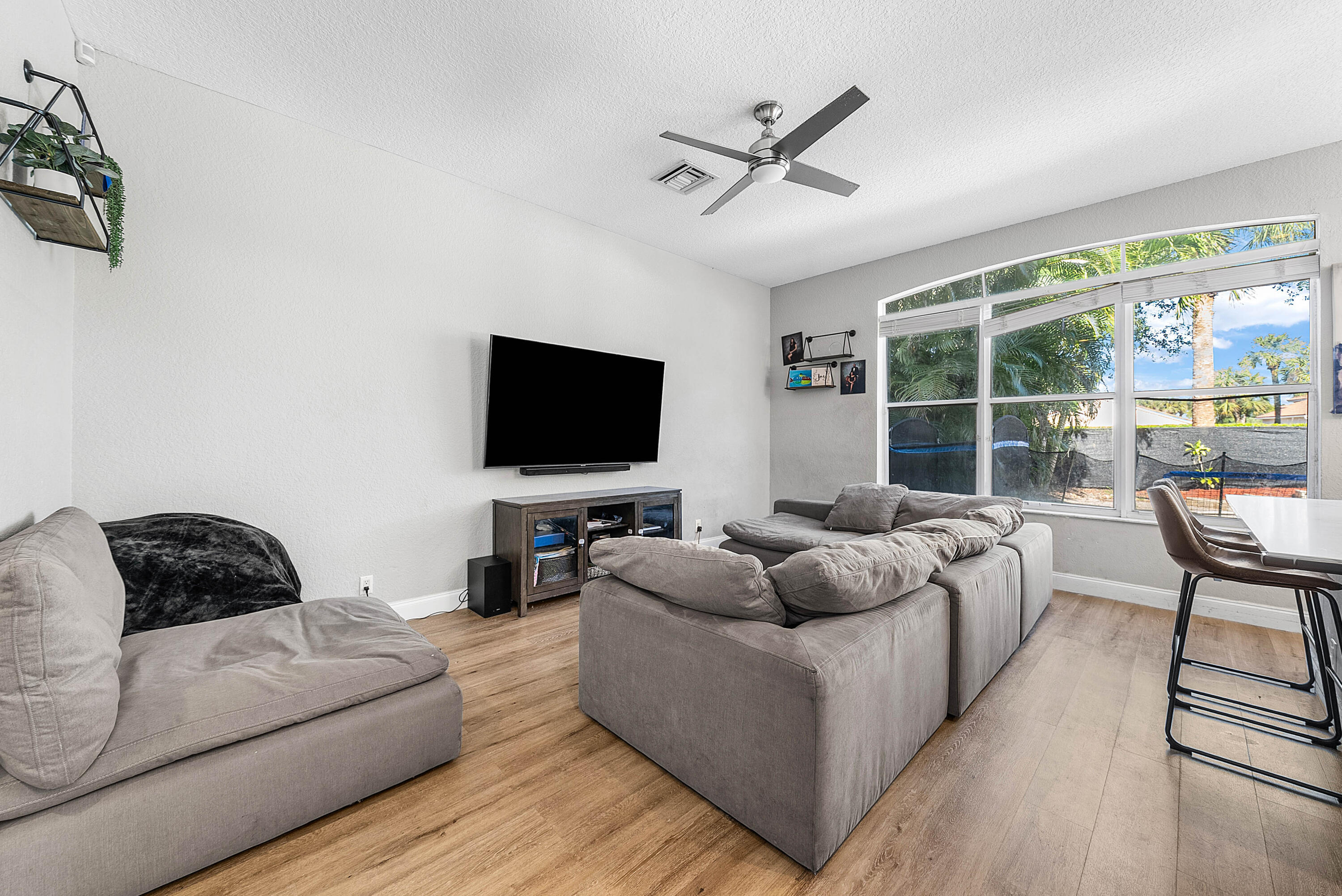 HYPOLUXO HAVERHILL PUD PL 2 - Residential