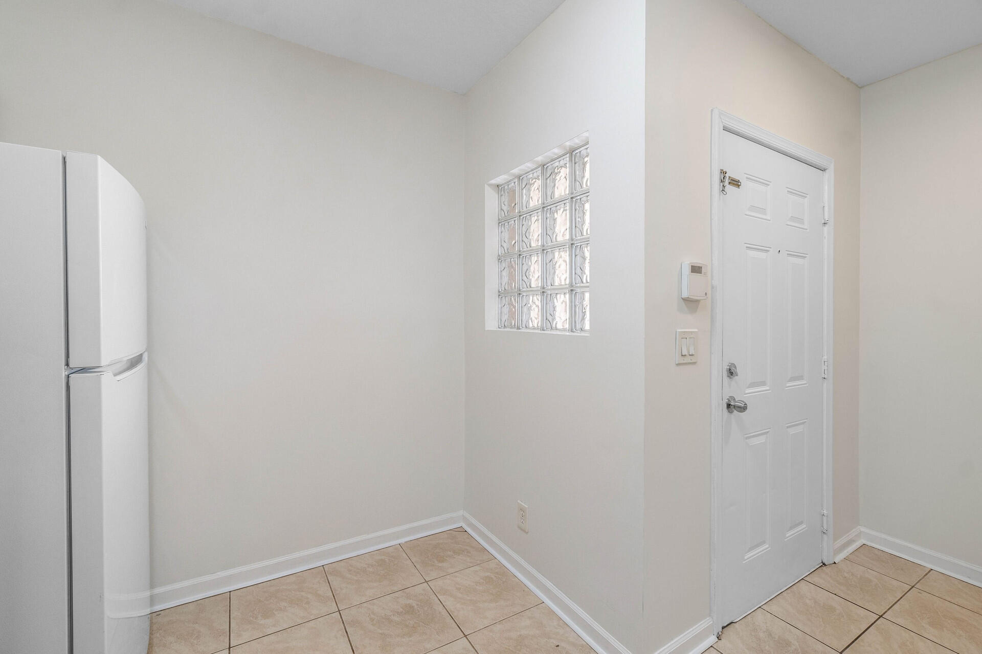 BELVEDERE ISLES CONDO NO 1 - Residential Lease