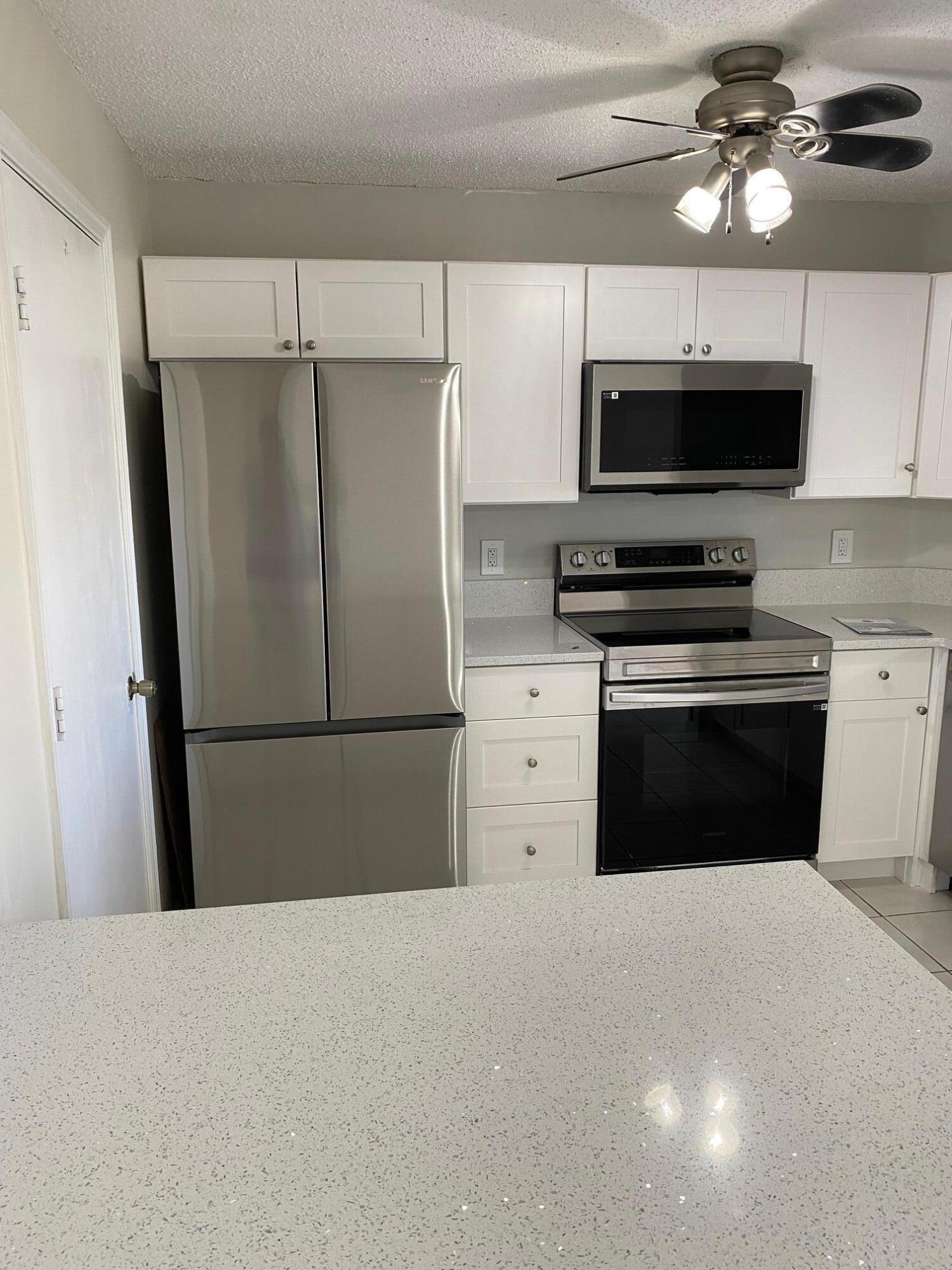 CORAL POINT NORTH - Residential