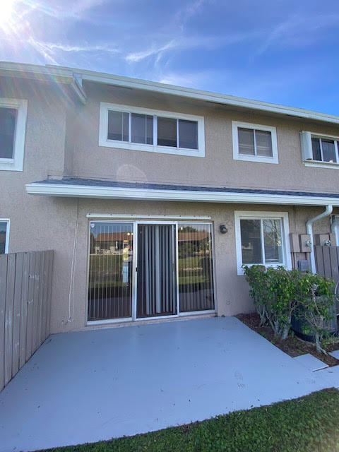 CORAL POINT NORTH - Residential