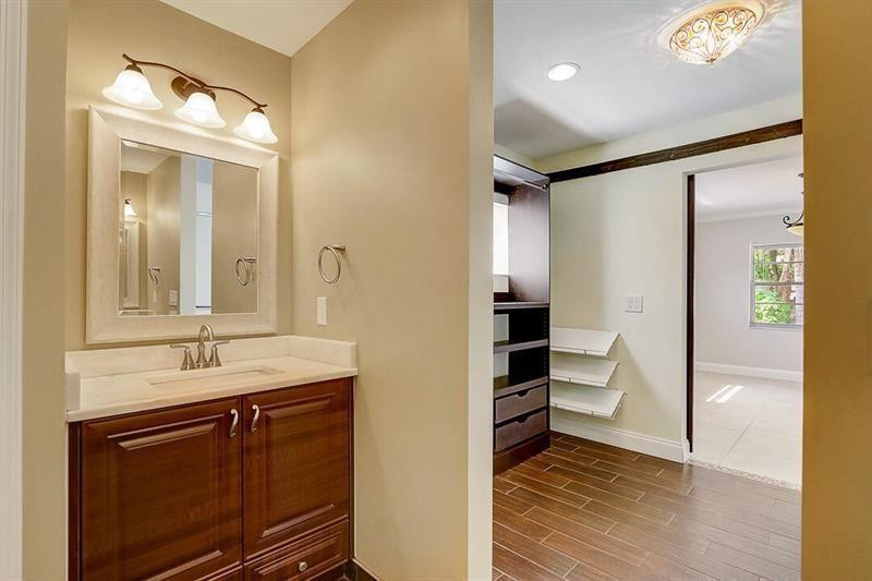 AMERICAN HOMES AT BOCA RATON 8 - Residential Lease
