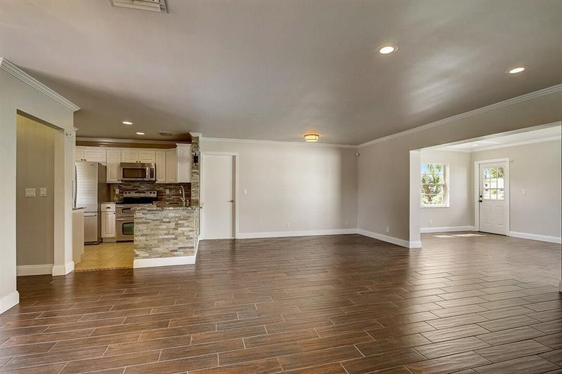 AMERICAN HOMES AT BOCA RATON 8 - Residential Lease