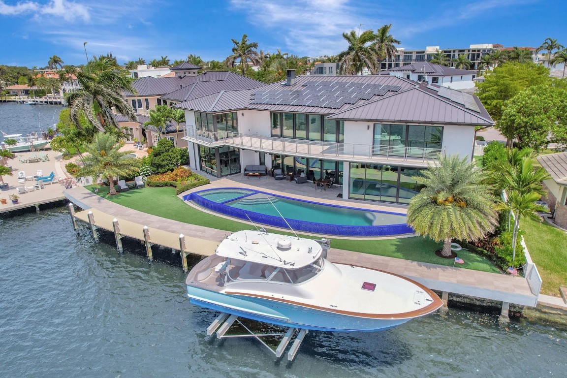 BEACH WAY HEIGHTS UNIT - Residential