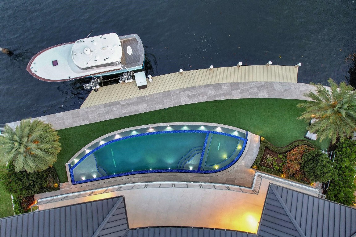BEACH WAY HEIGHTS UNIT - Residential