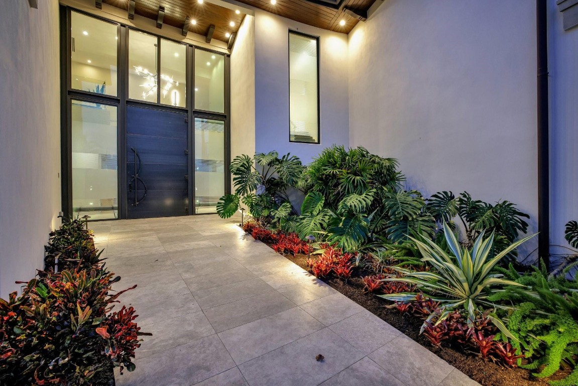 BEACH WAY HEIGHTS UNIT - Residential