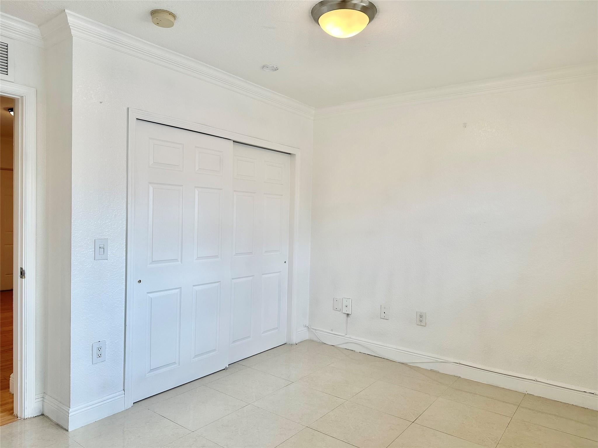 CAPRI COURTS CONDO - Residential Lease