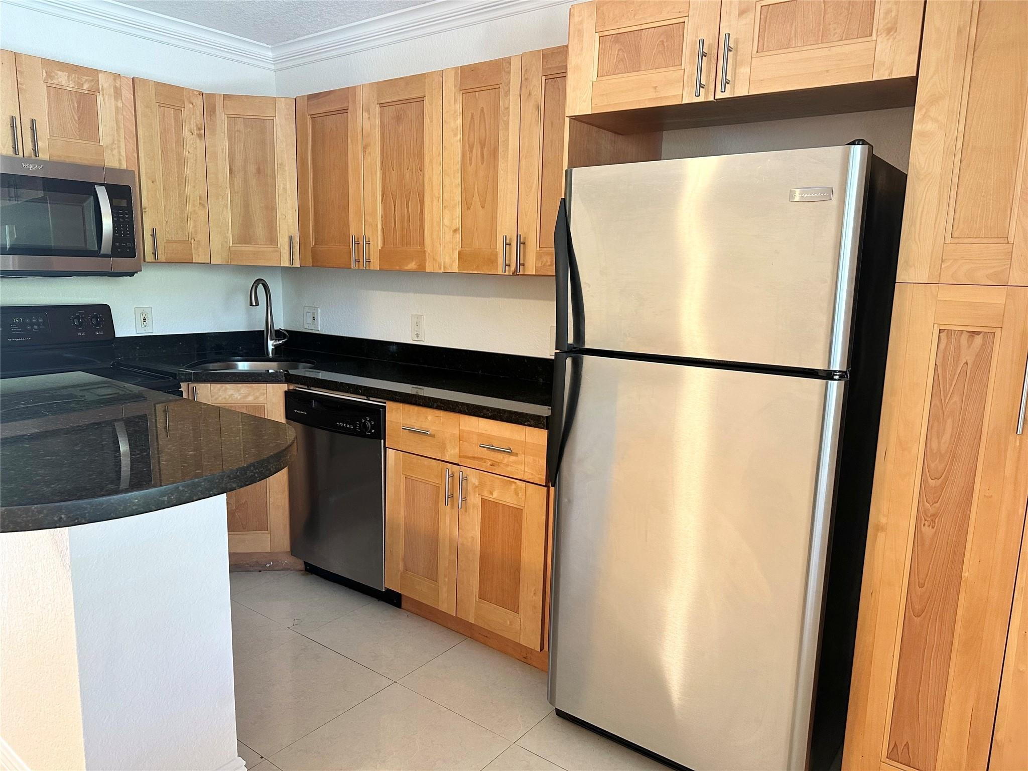 CAPRI COURTS CONDO - Residential Lease