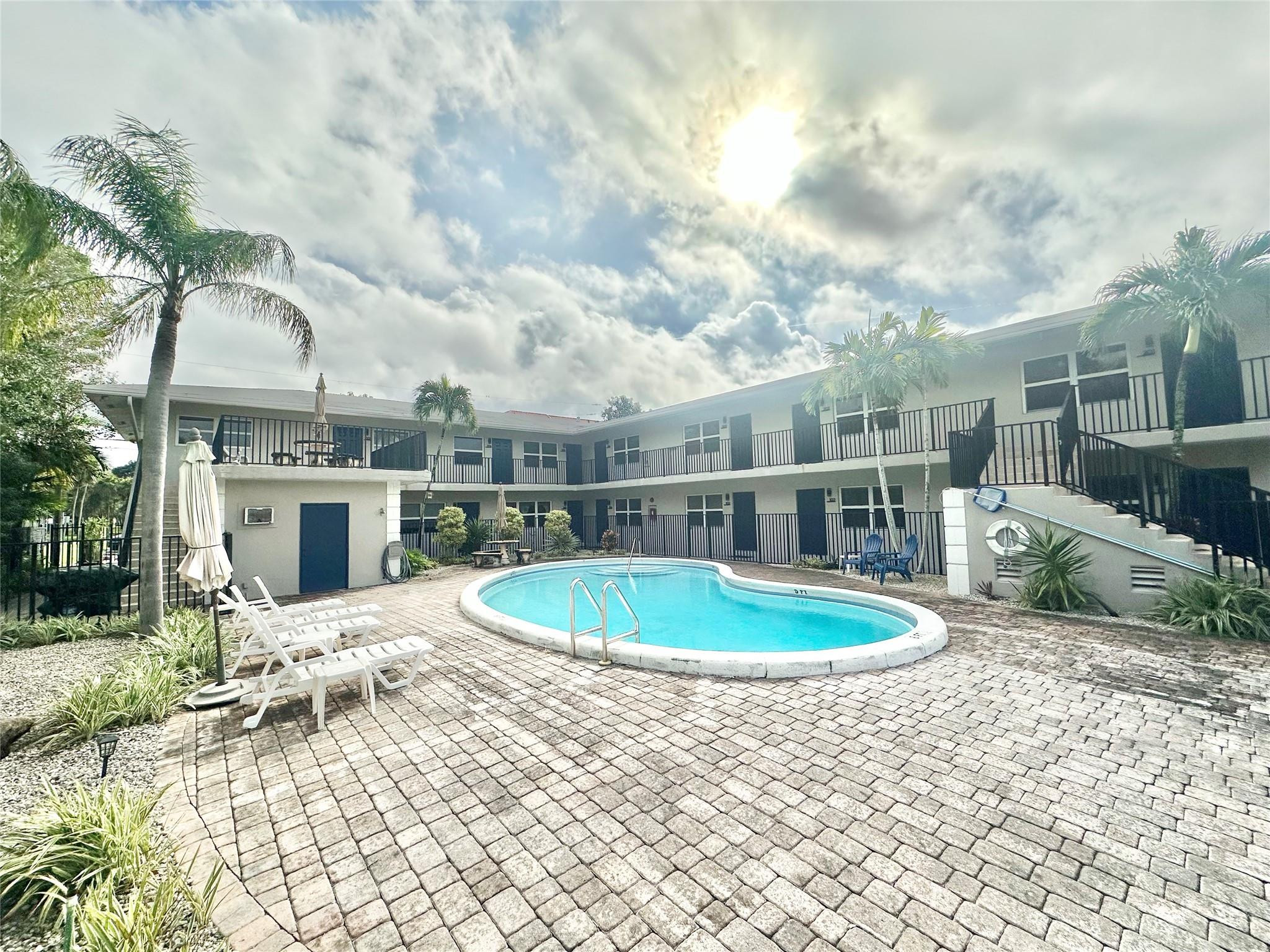 CAPRI COURTS CONDO - Residential Lease