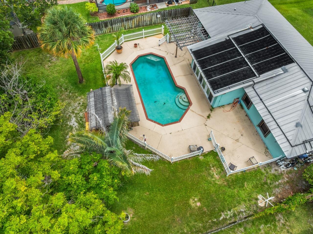 CORONA DEL RIO - Residential