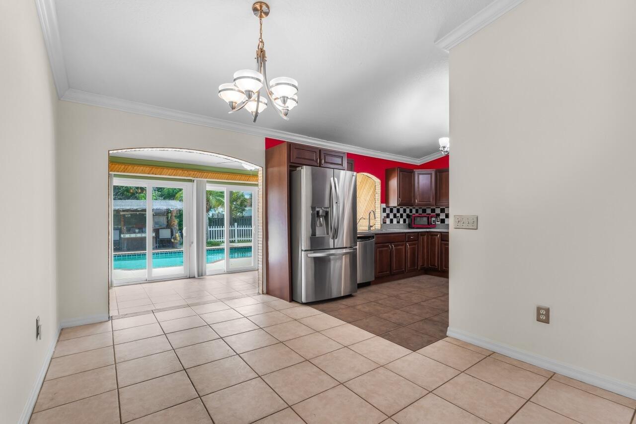 CORONA DEL RIO - Residential