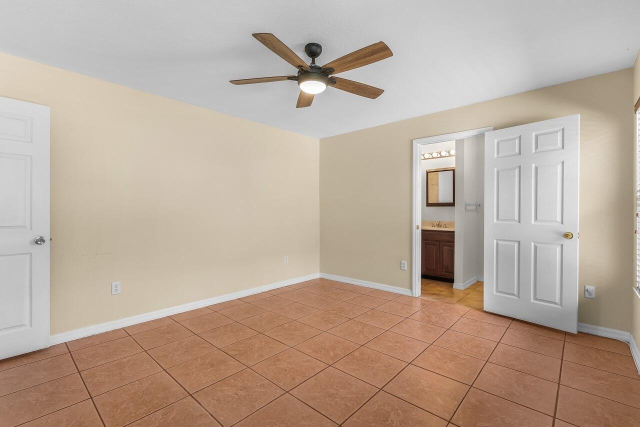 CORONA DEL RIO - Residential