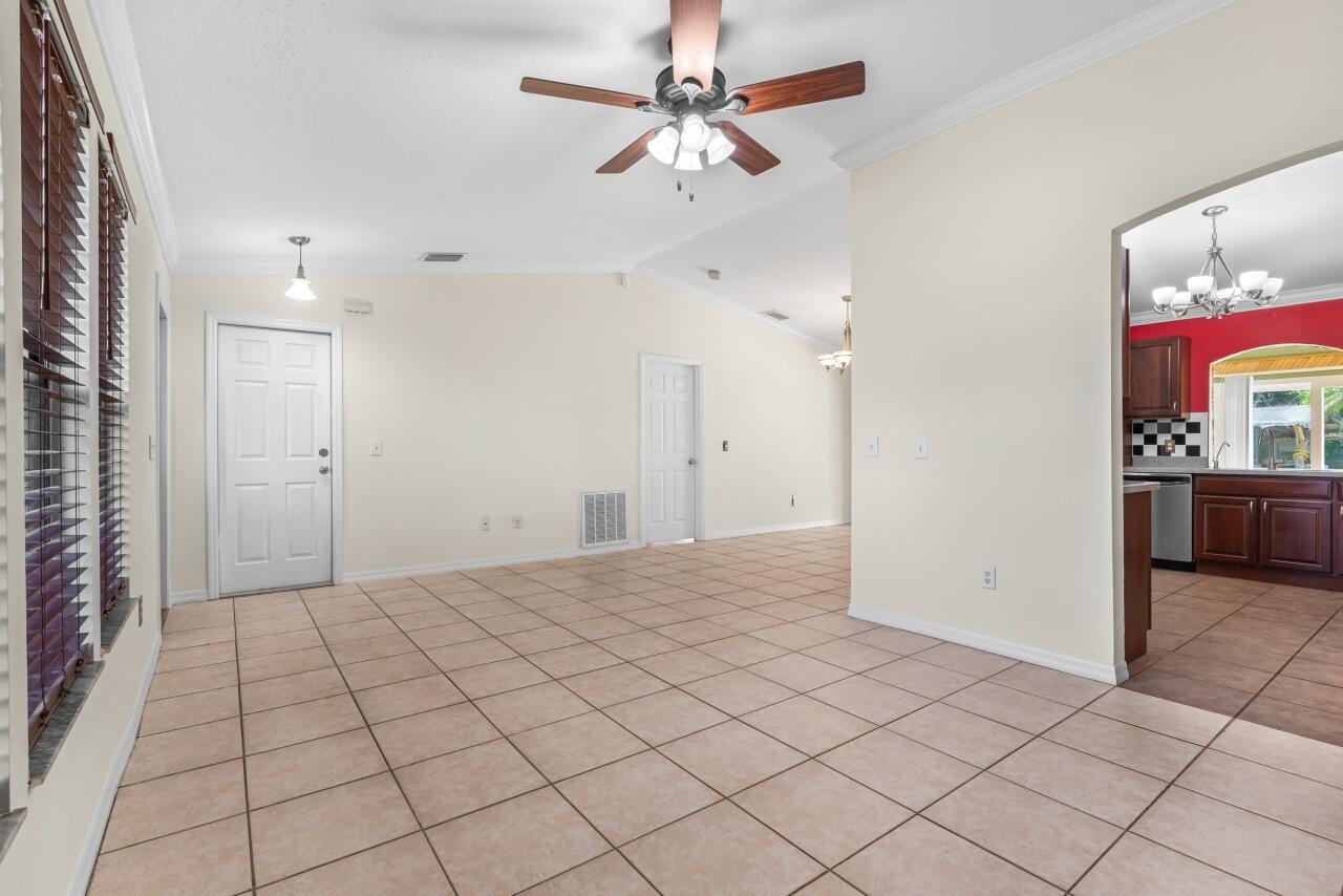 CORONA DEL RIO - Residential