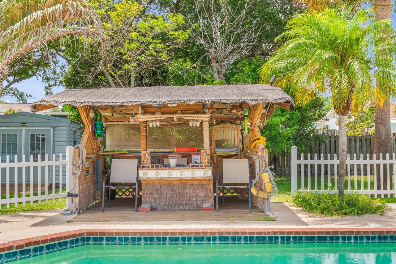 CORONA DEL RIO - Residential