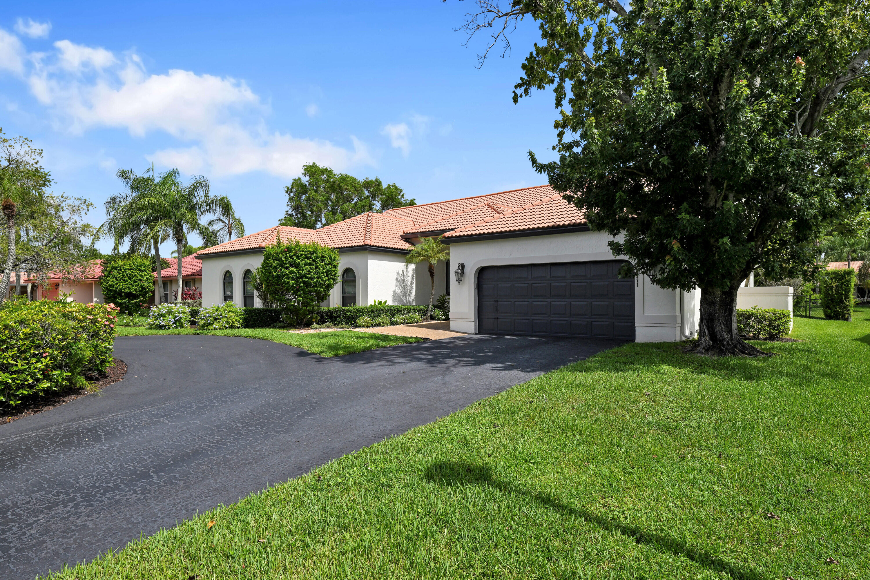 PINE RIDGE - Residential