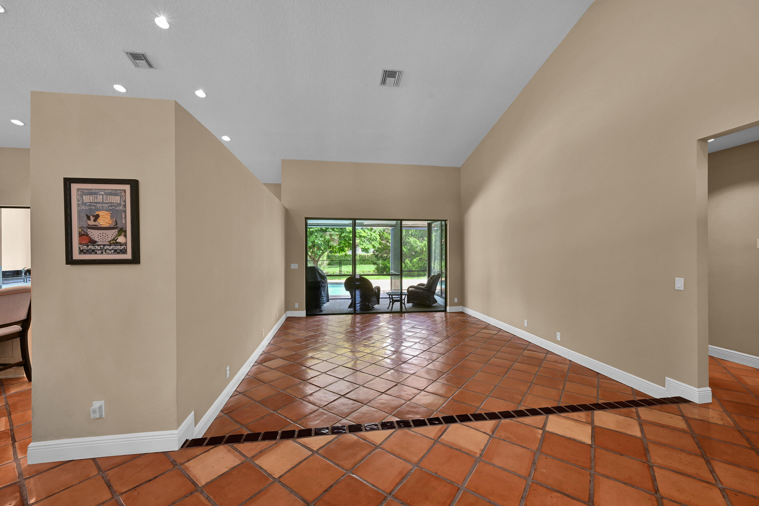 PINE RIDGE - Residential
