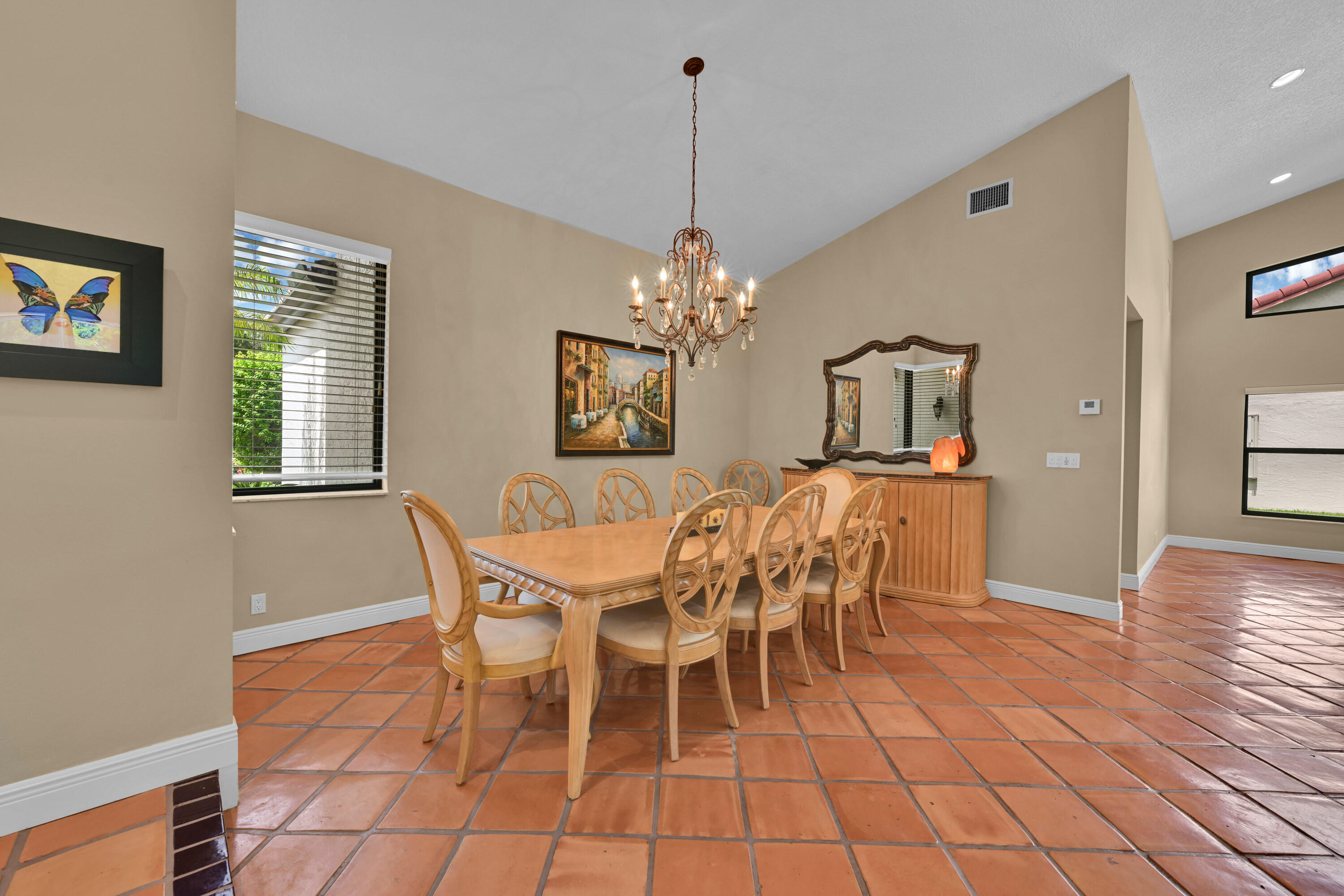 PINE RIDGE - Residential