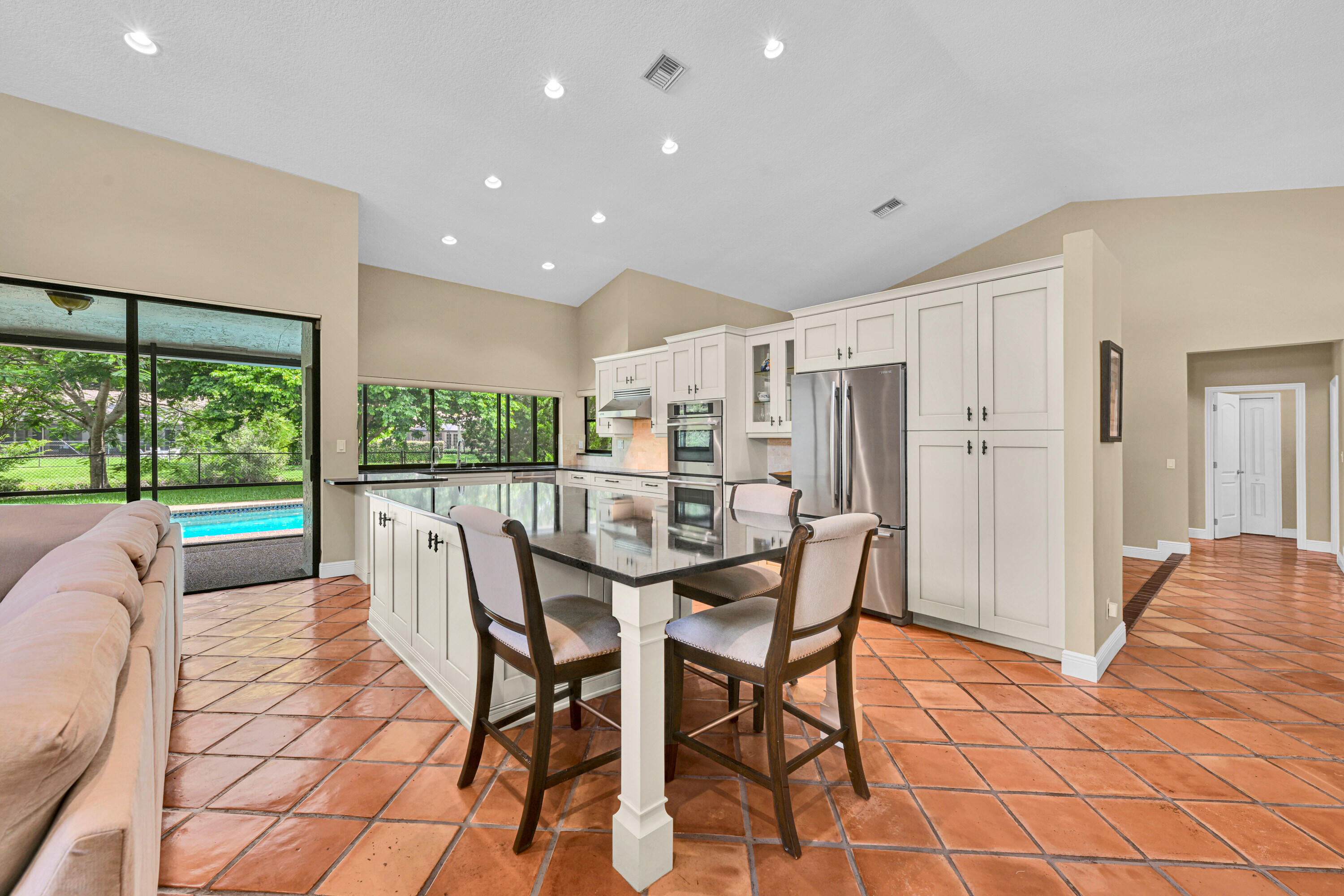 PINE RIDGE - Residential