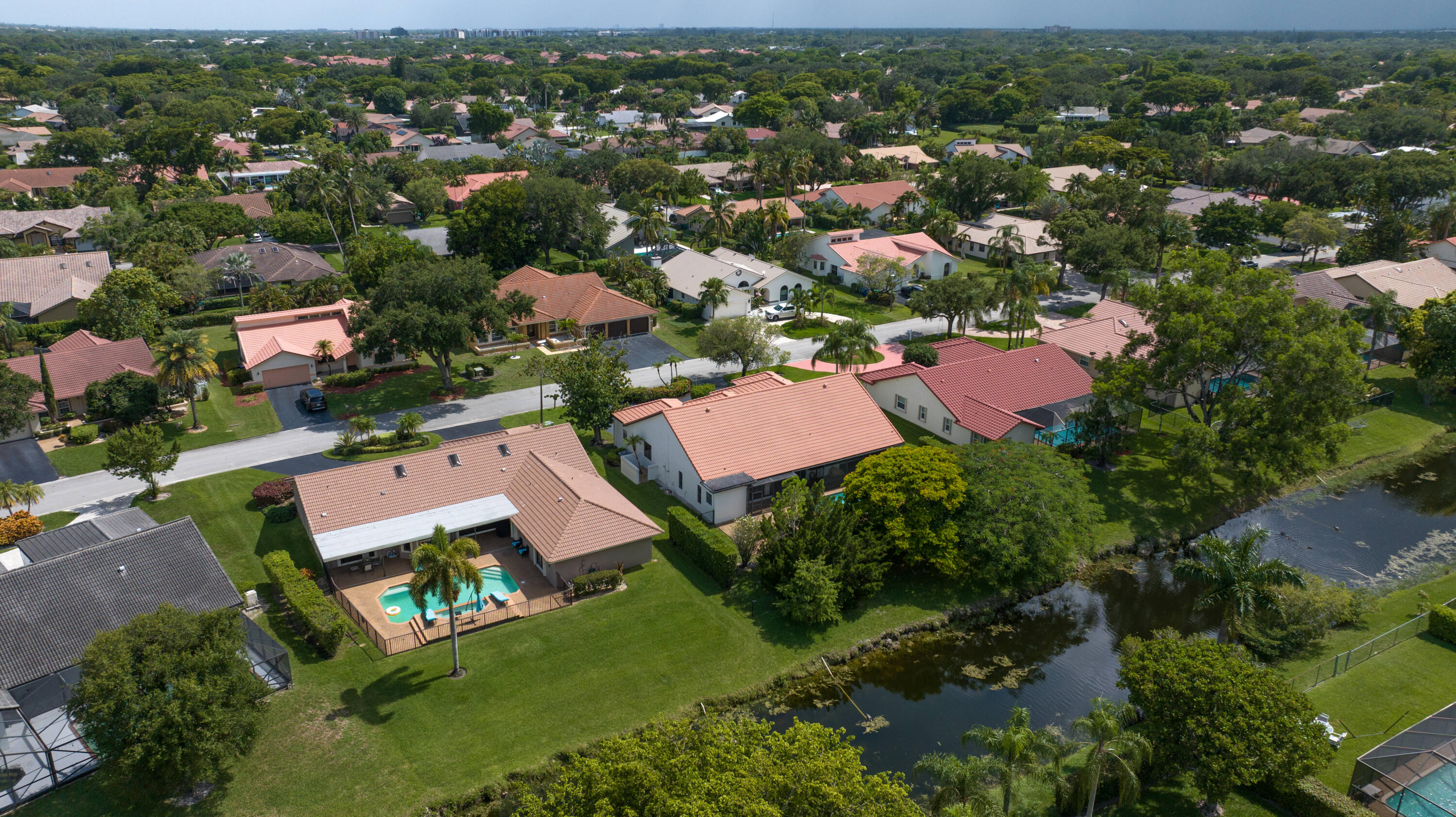 PINE RIDGE - Residential