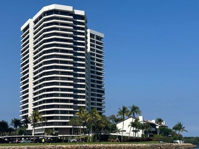 OLD PORT COVE LAKE POINT TOWER CONDO - Residential