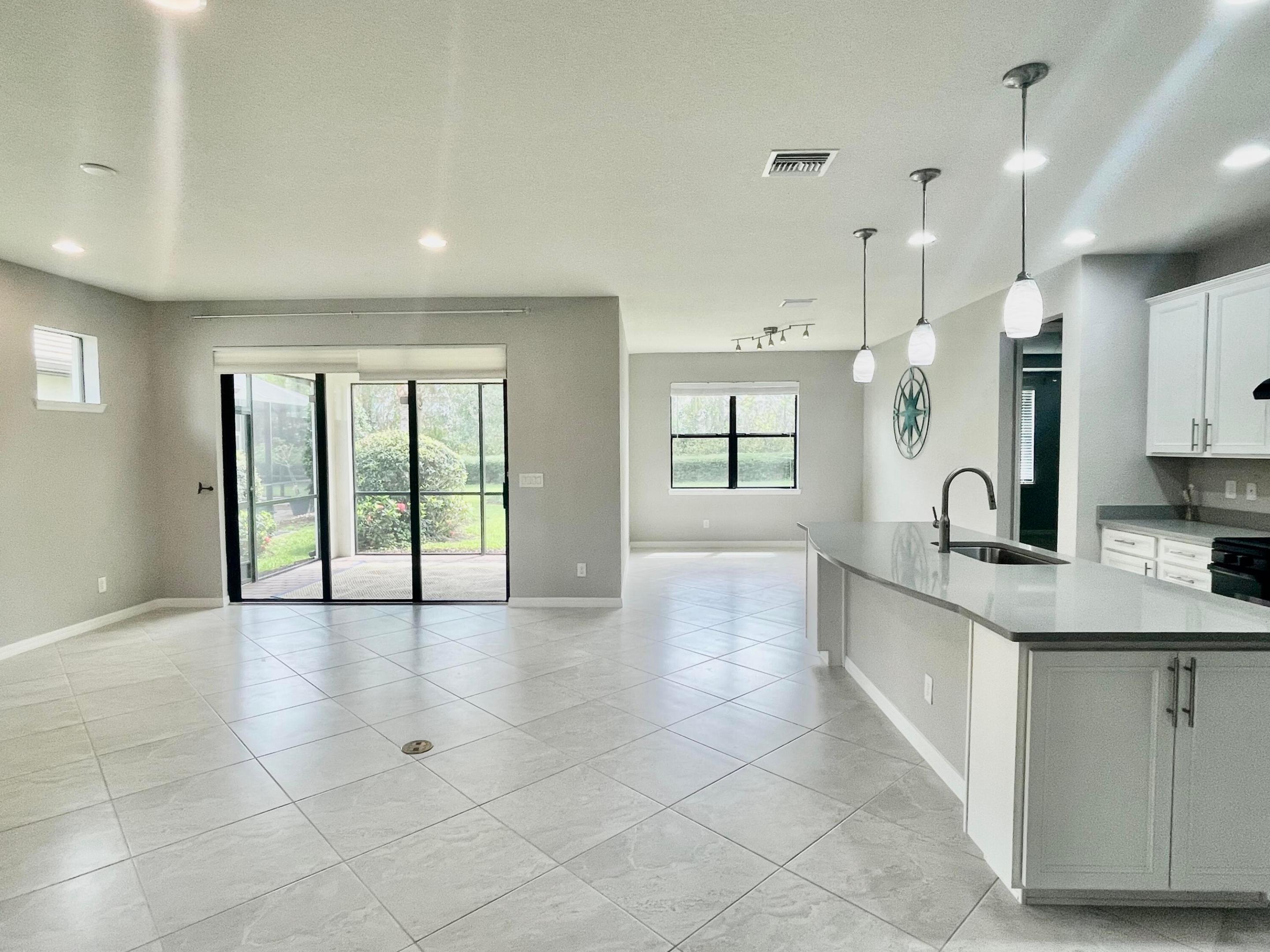 VERANDA PLAT NO 4 VERANDA GARDENS WEST PHASE 2 - Residential Lease