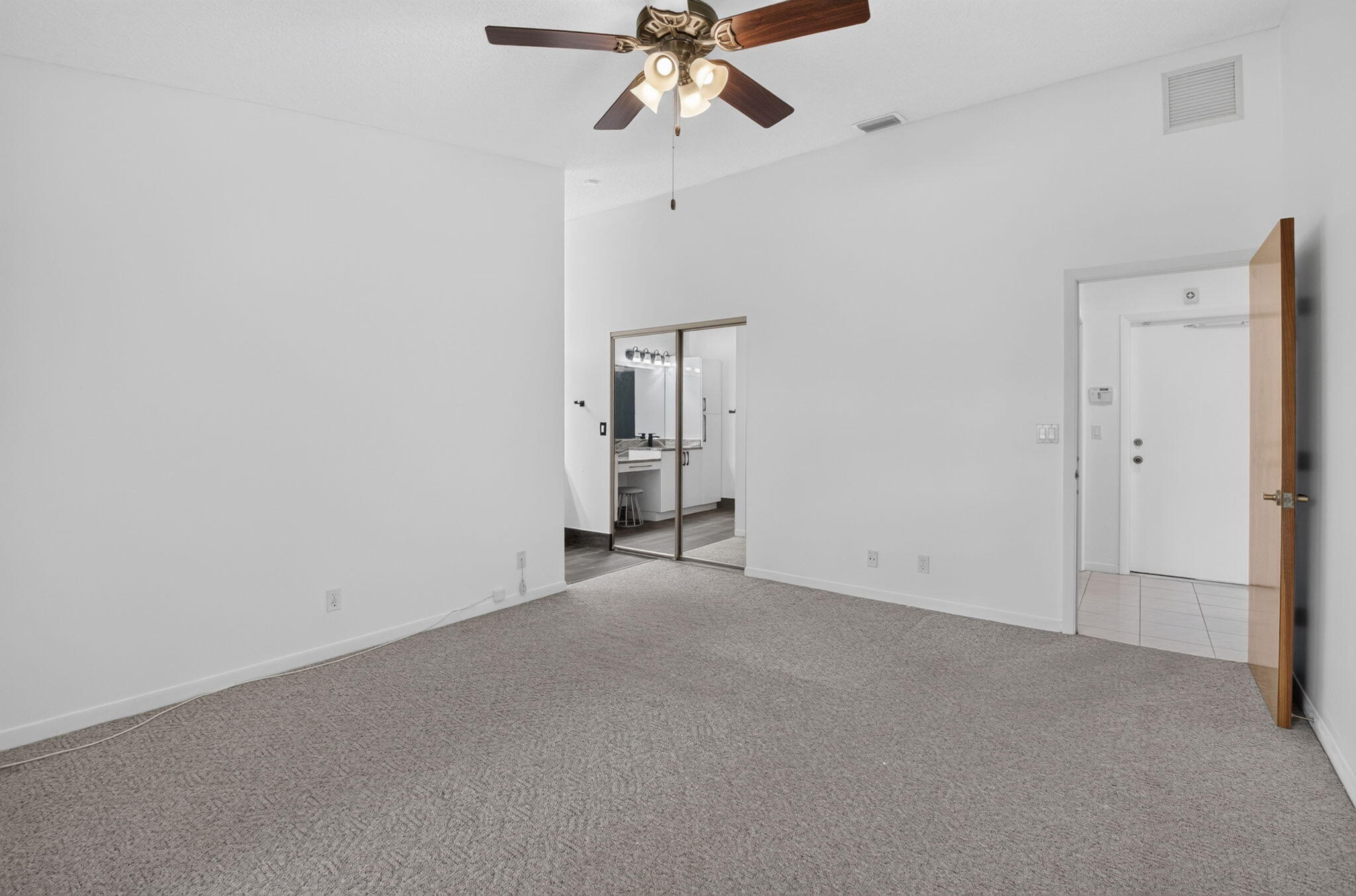 BOCA SPRINGS - Residential