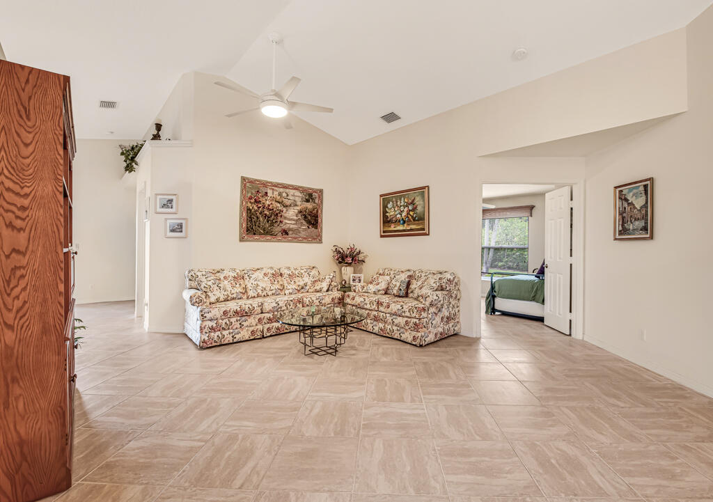 VENETIAN ISLES - Residential